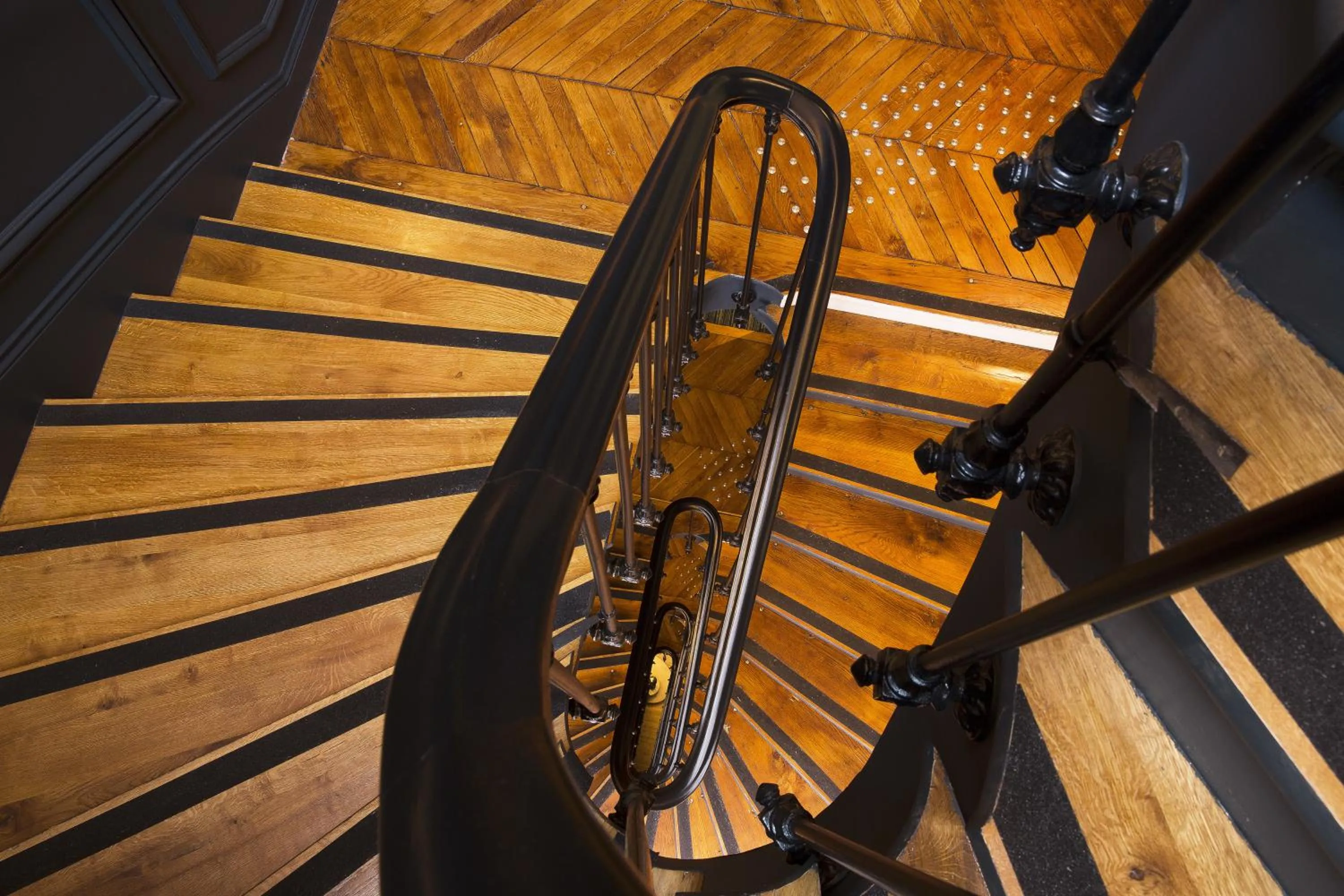 Decorative detail in Hôtel Le Marianne