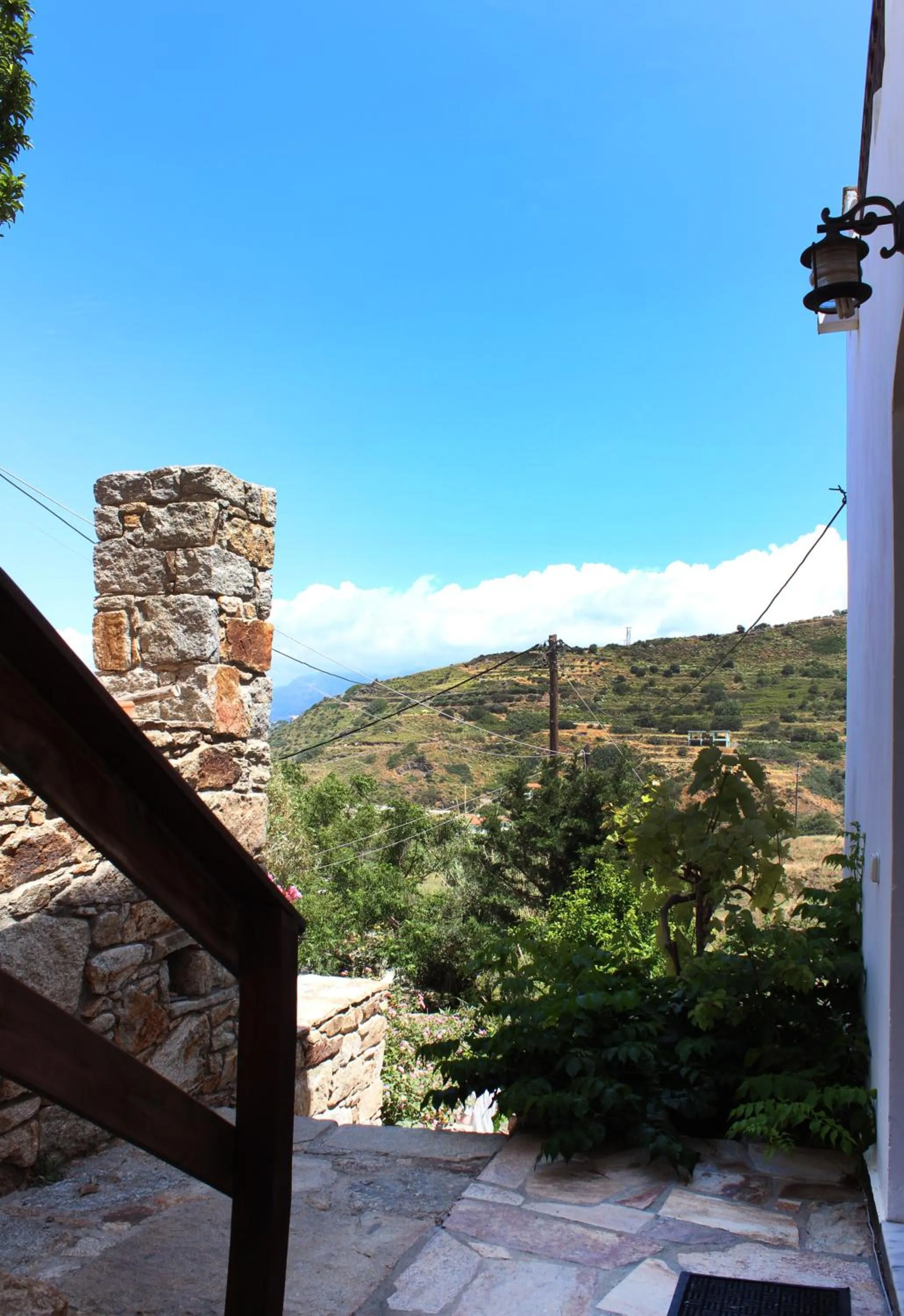 Ikaria Utopia - Cusco Studios