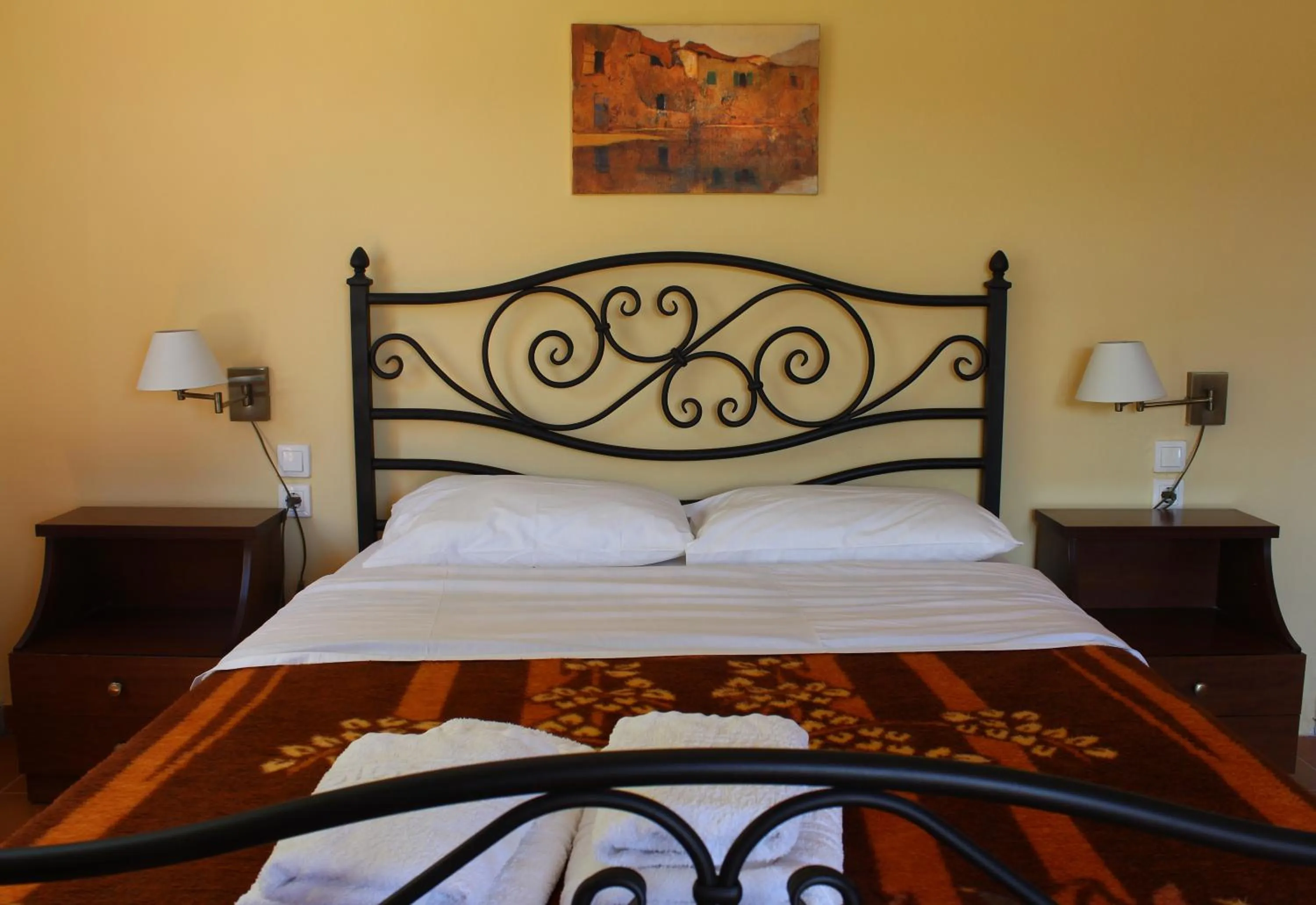 Bed in Ikaria Utopia - Cusco Studios