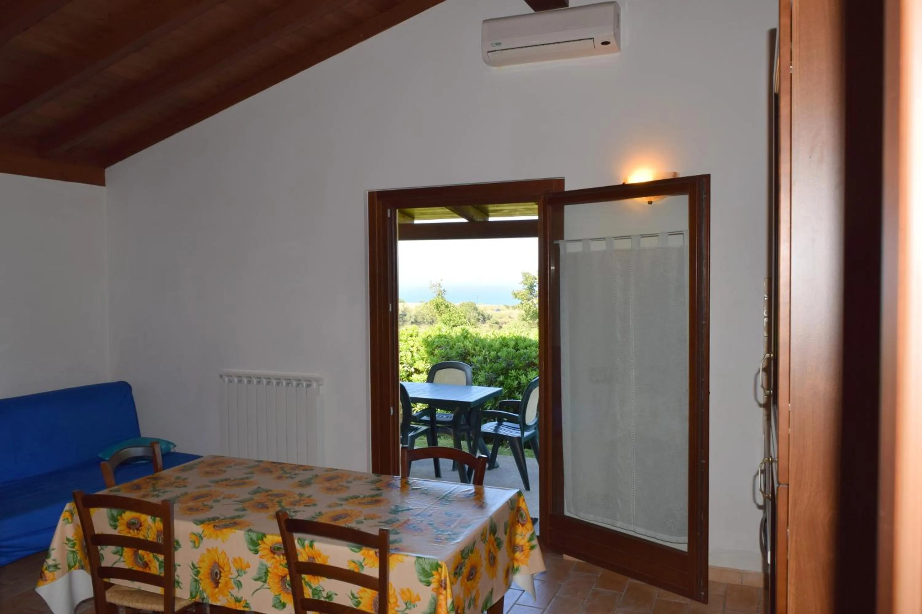 Dining area in Villa Manu
