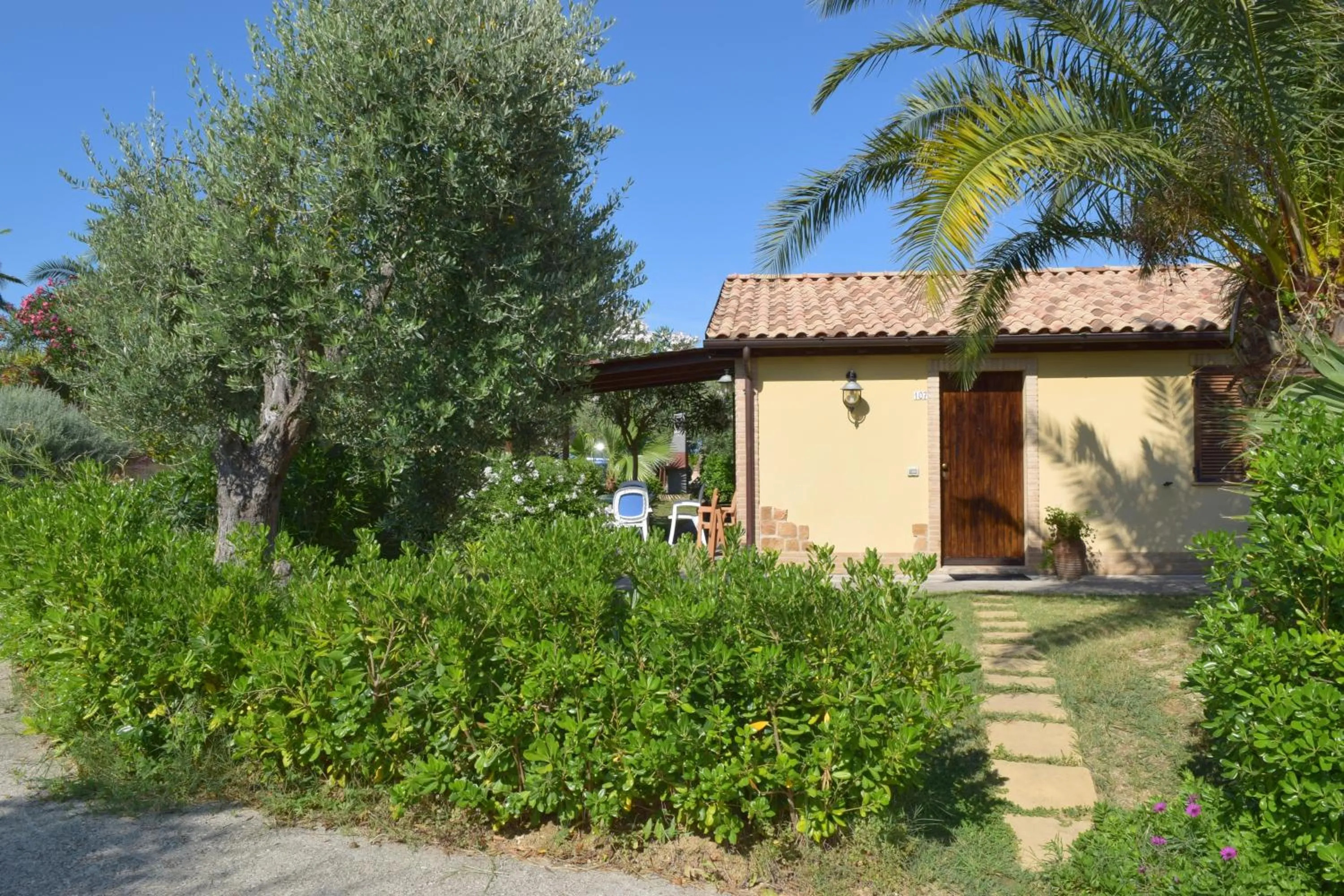 Property building in Villa Manu