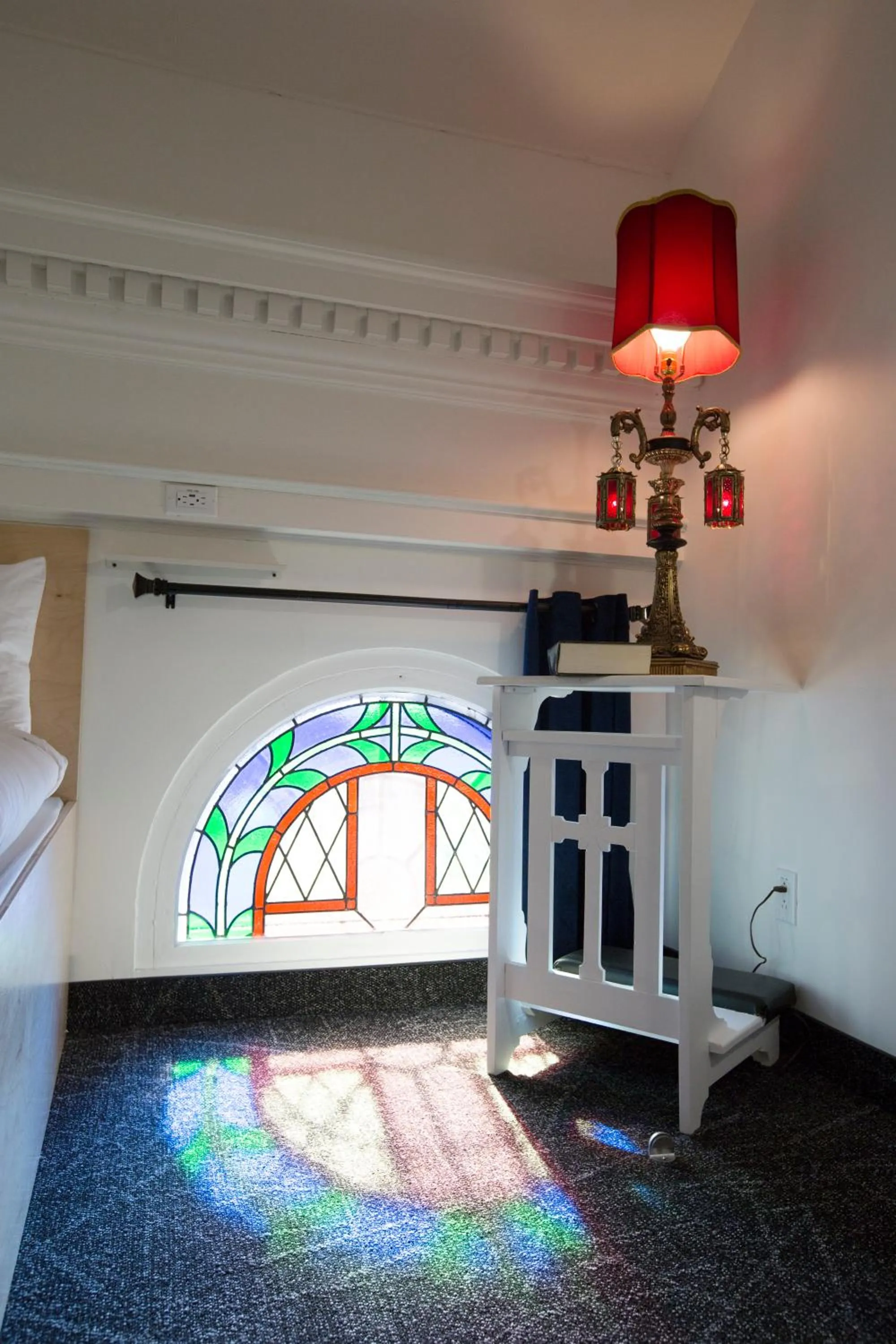 Bedroom, Bed in Le Saint-Crème, Alma