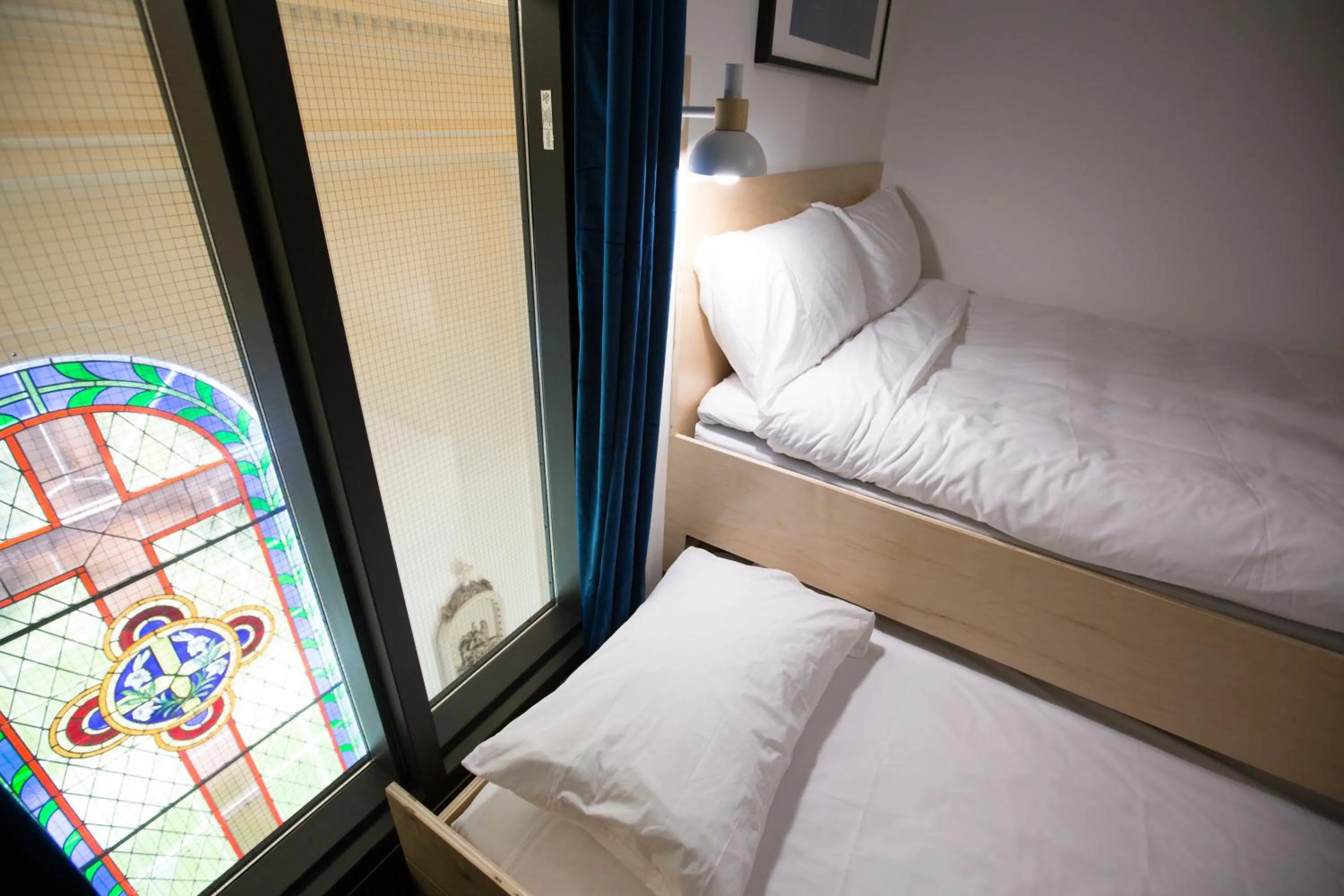 Bed in Le Saint-Crème, Alma