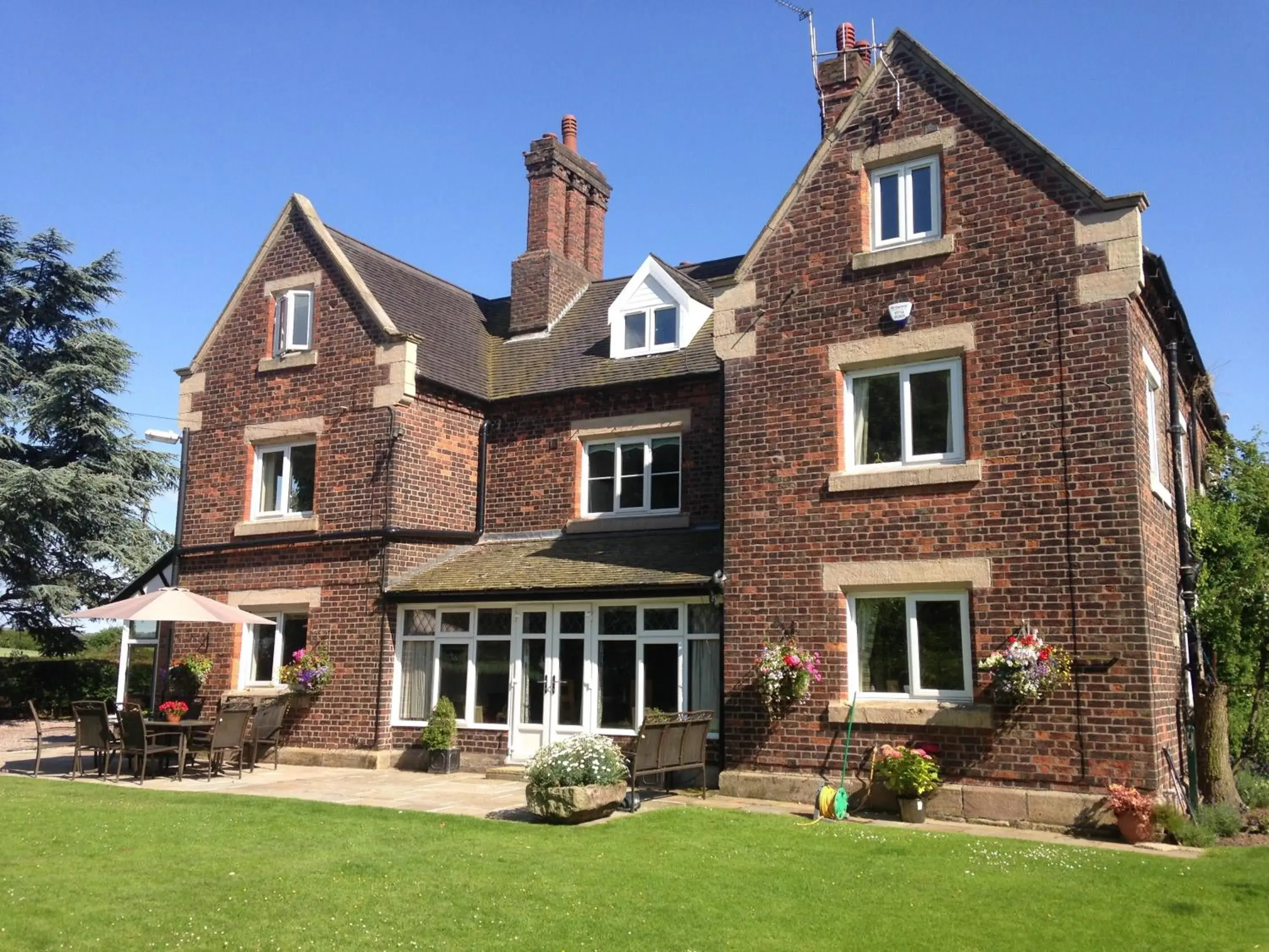 Whitethorn Bed and Breakfast Whitethorn Bed and Breakfast