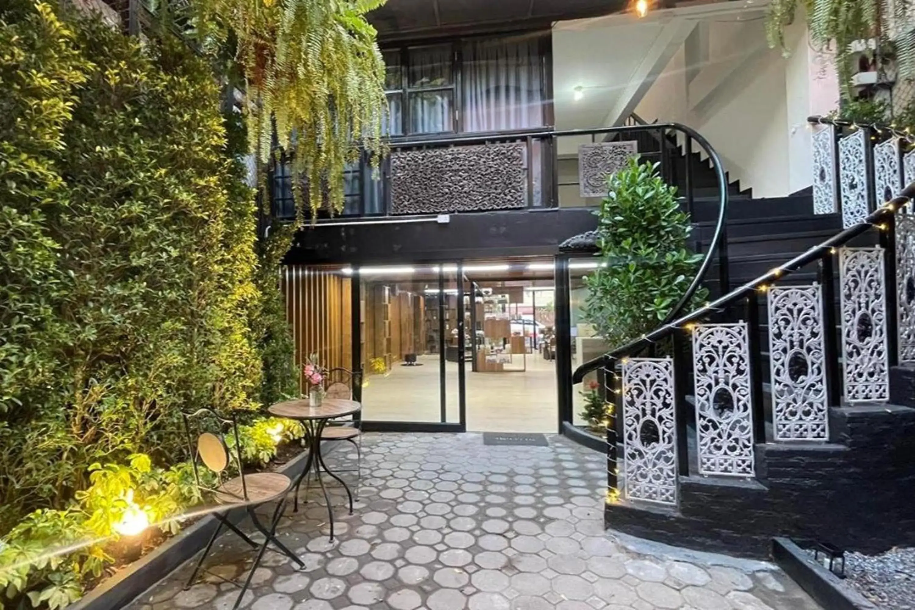 Lobby or reception in The Sculpture Lobby or reception in The Sculpture