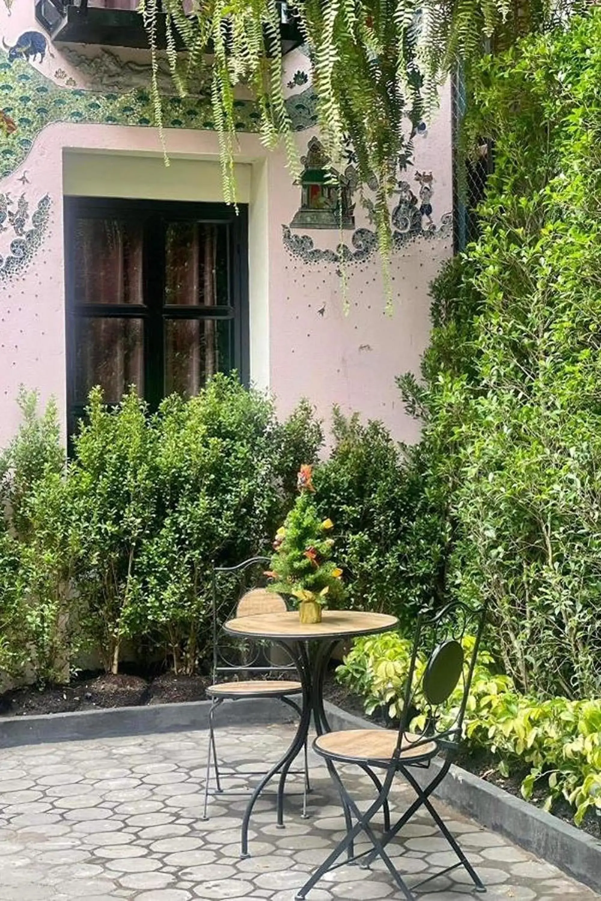 Property building in The Sculpture Property building in The Sculpture