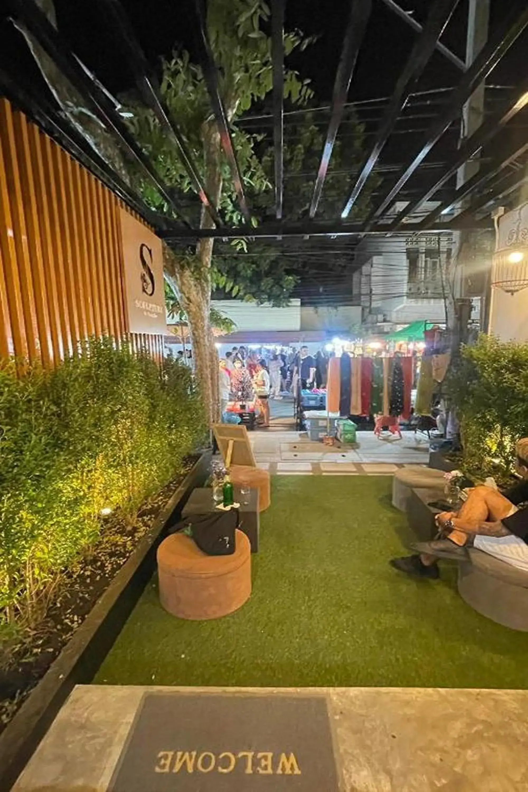 Property building in The Sculpture Property building in The Sculpture