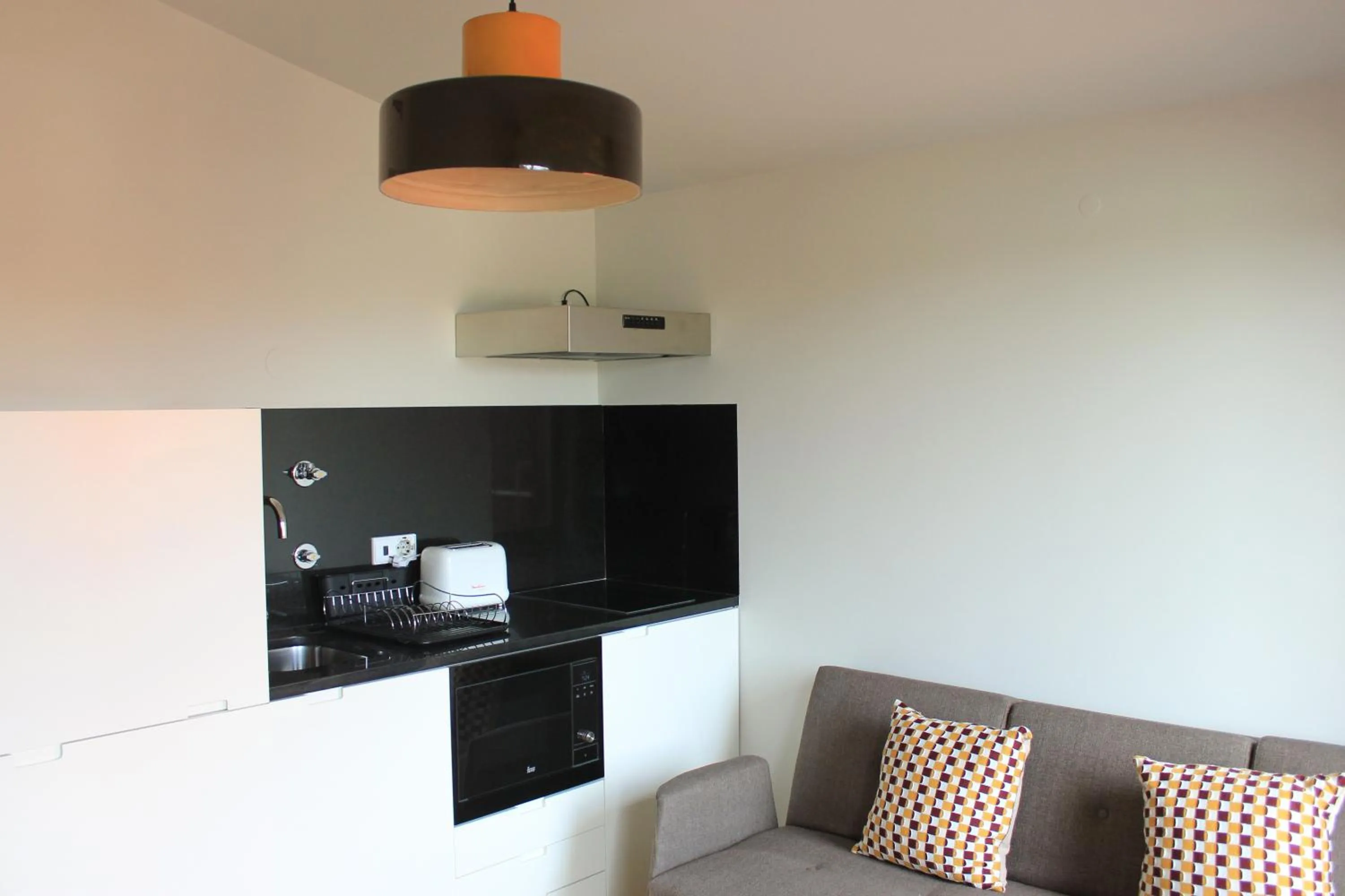 Kitchen or kitchenette in Oporto Trendy Apartments
