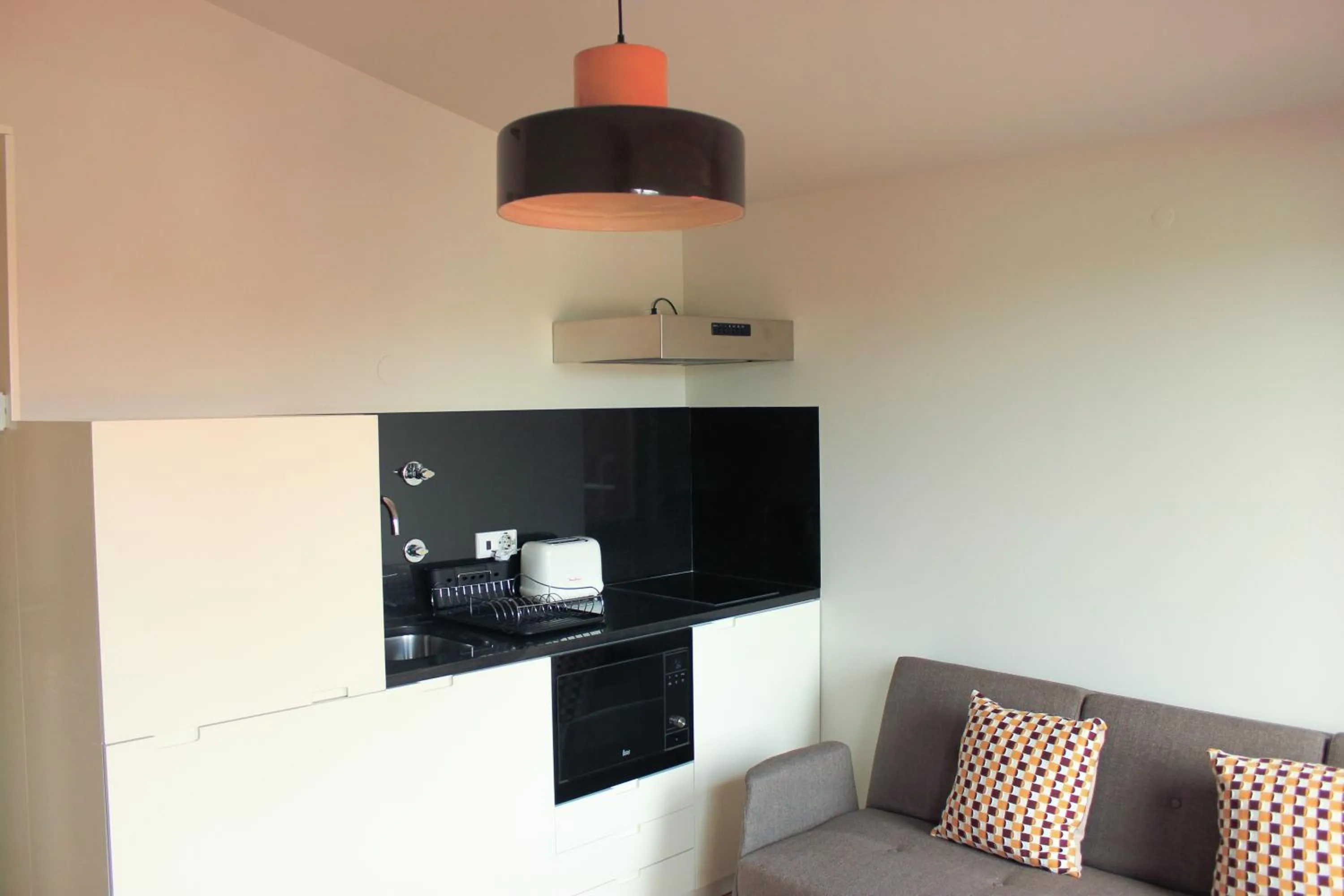Kitchen or kitchenette in Oporto Trendy Apartments