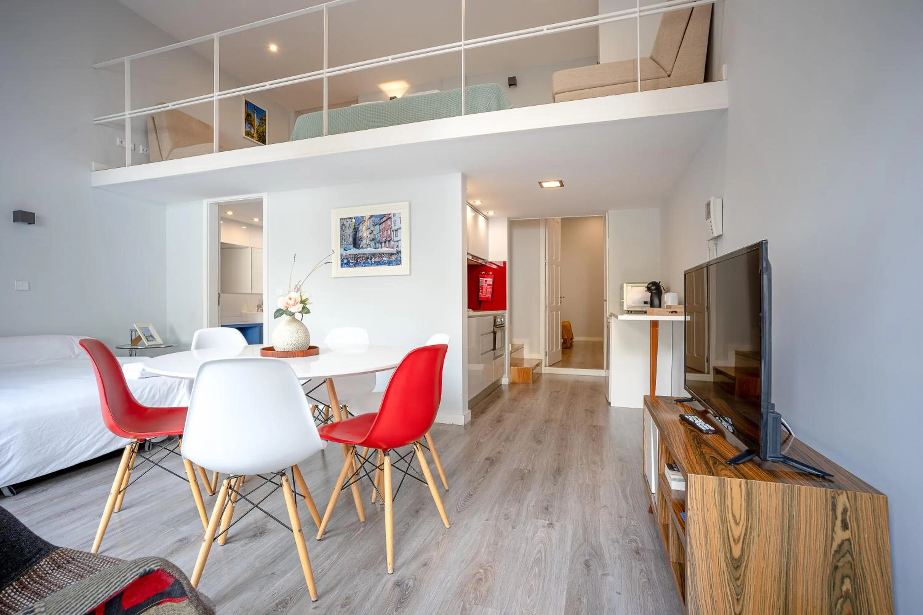 TV and multimedia in Oporto Trendy Apartments