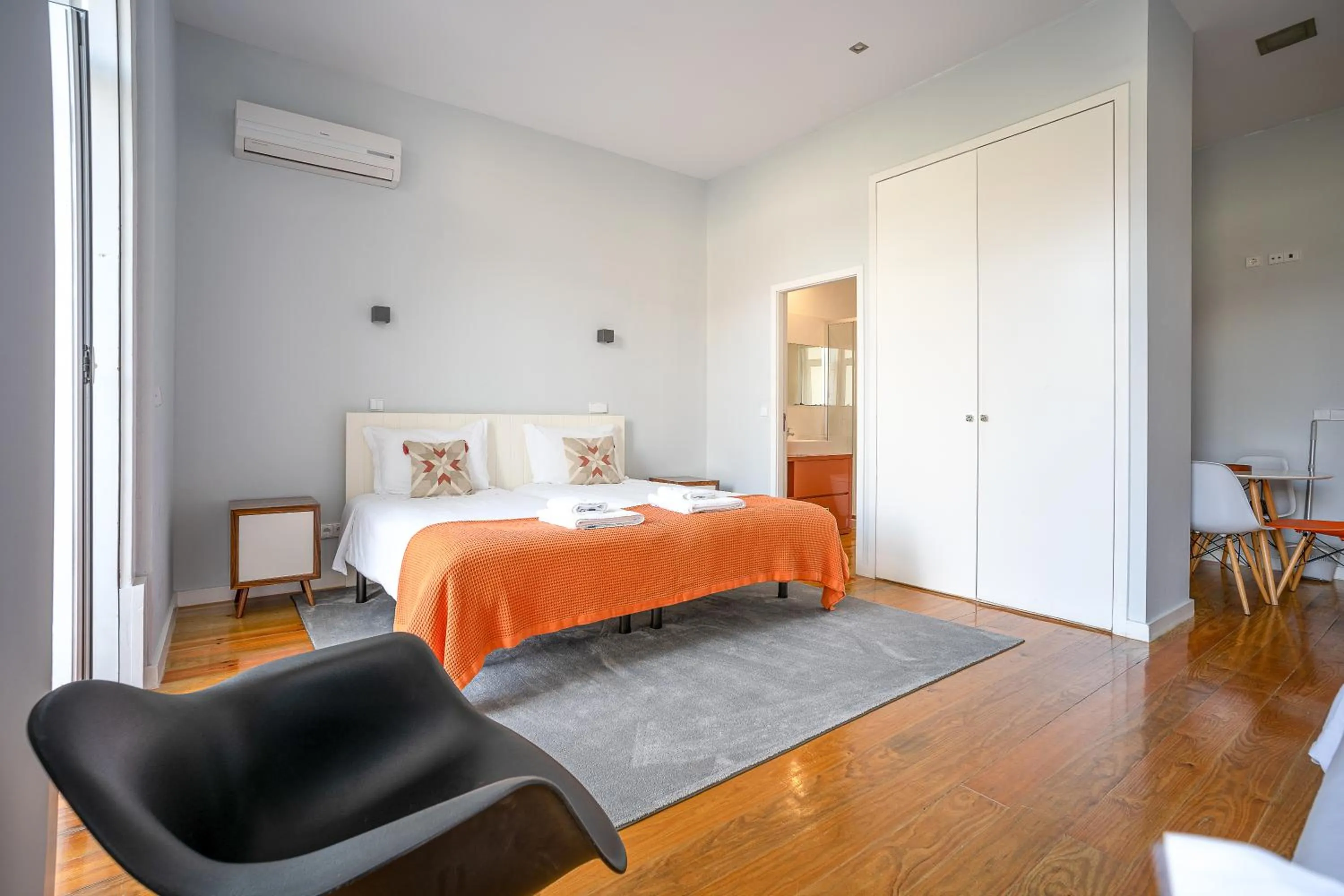 Bed in Oporto Trendy Apartments
