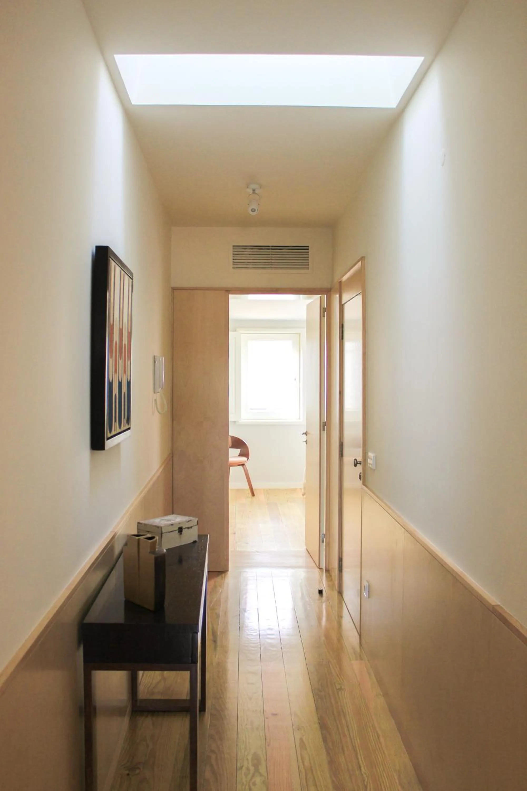 Photo of the whole room in Oporto Trendy Apartments