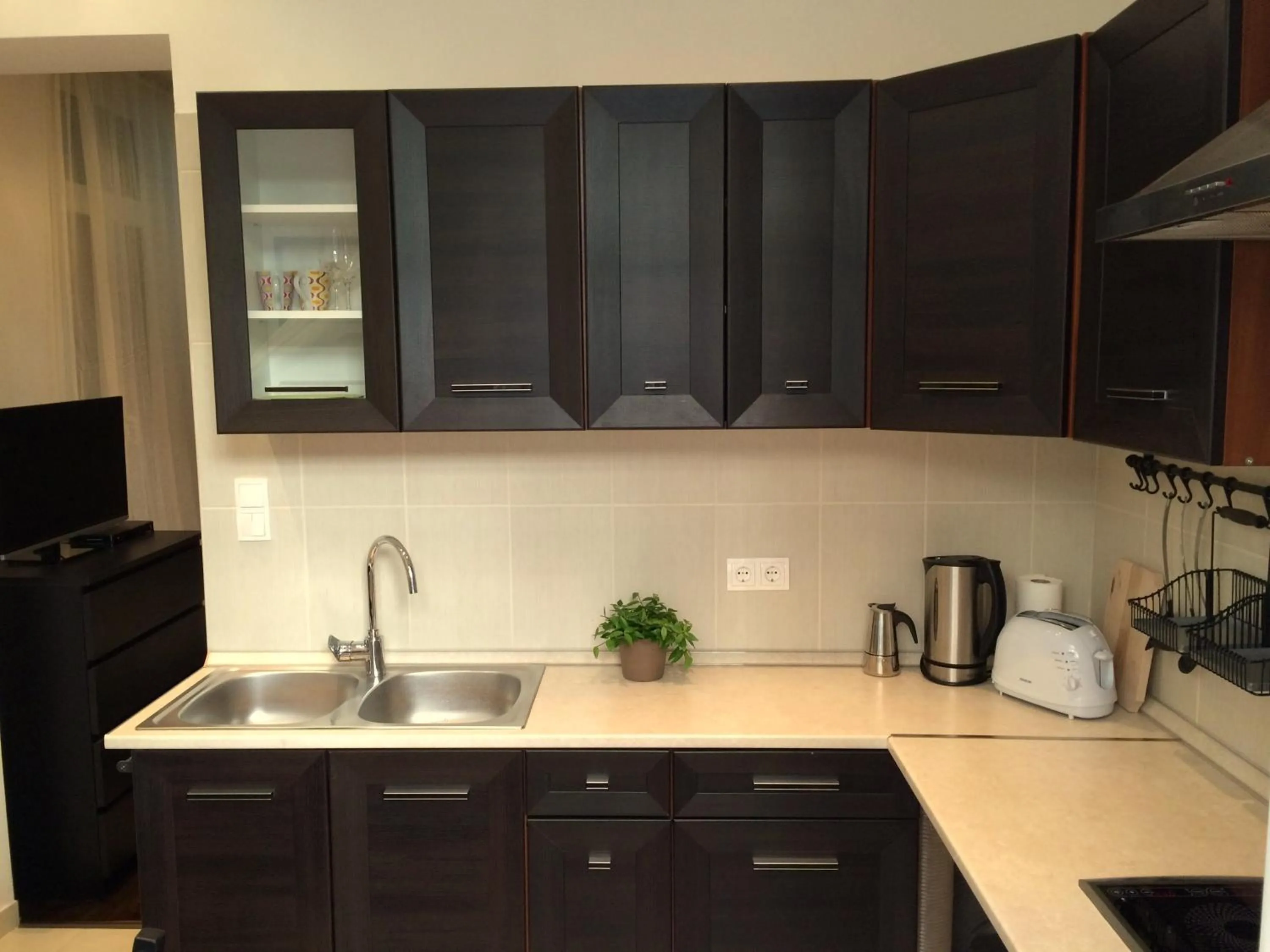 Kitchen or kitchenette in Central King Apartment