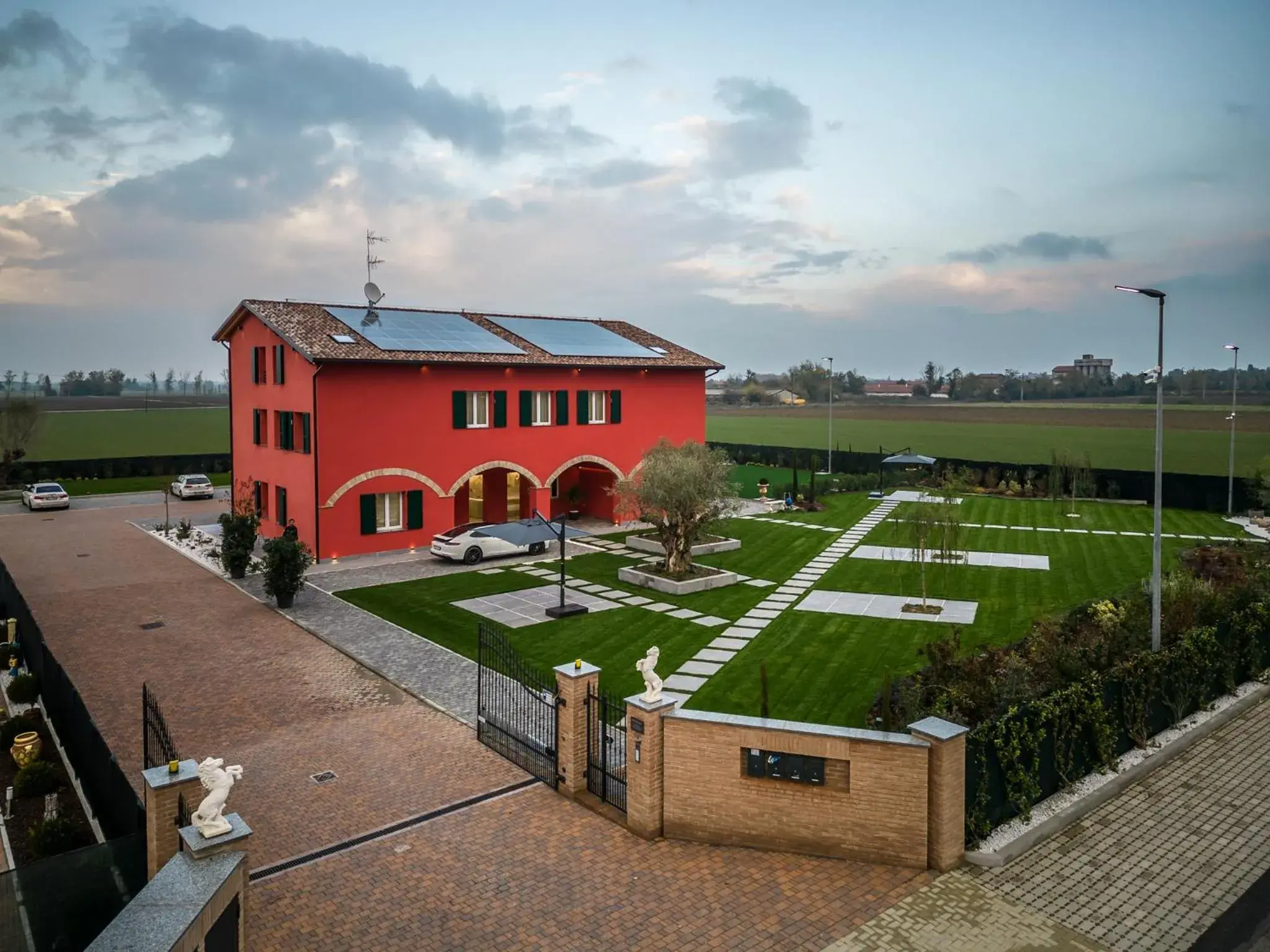 Borgo degli Ulivi Borgo degli Ulivi