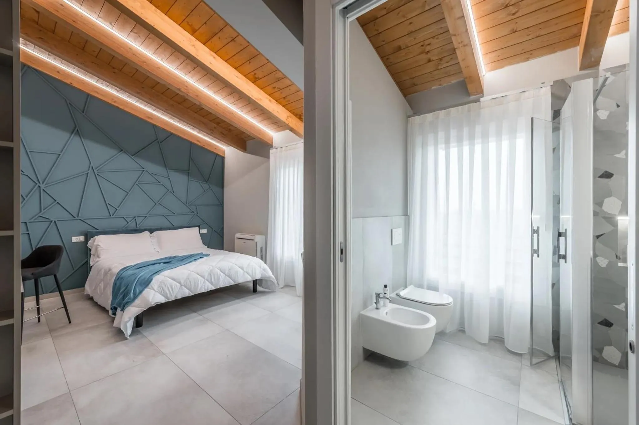 Bathroom, Bed in Borgo degli Ulivi