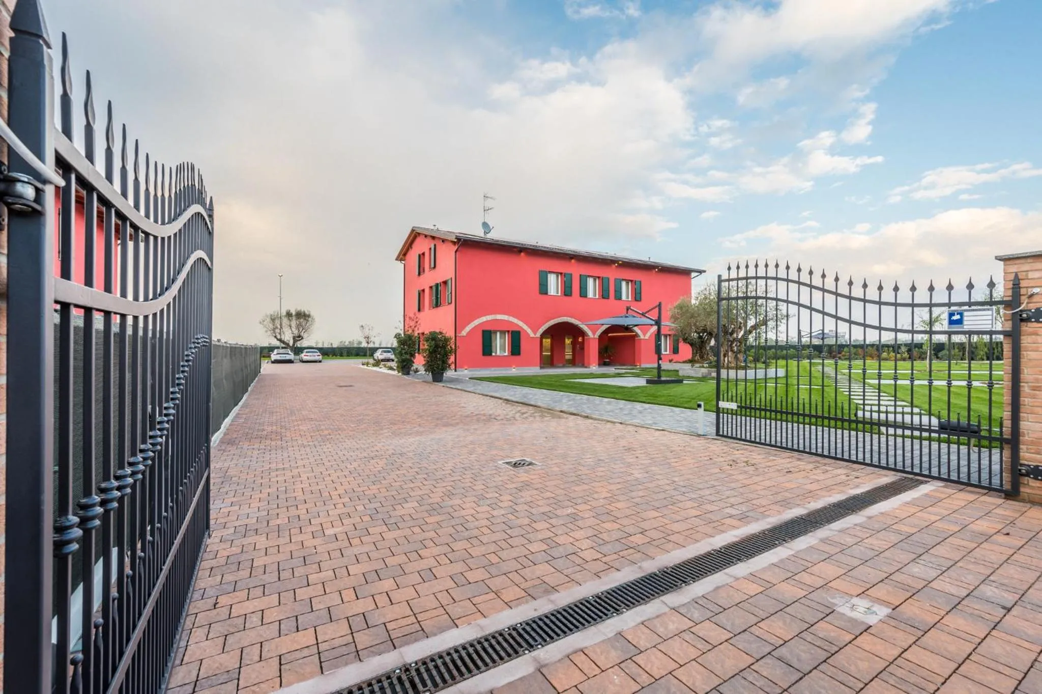 Property building in Borgo degli Ulivi