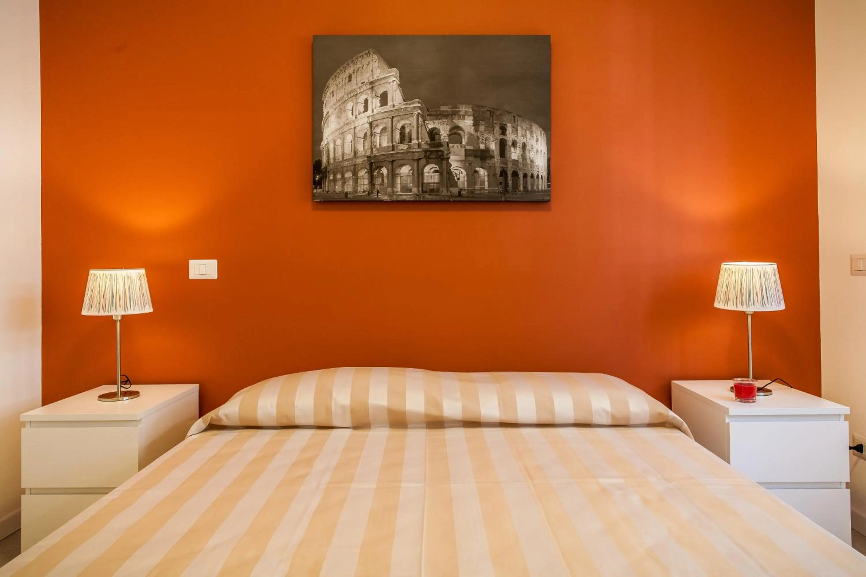 Bed in Vatican Rooms Holiday in Rome