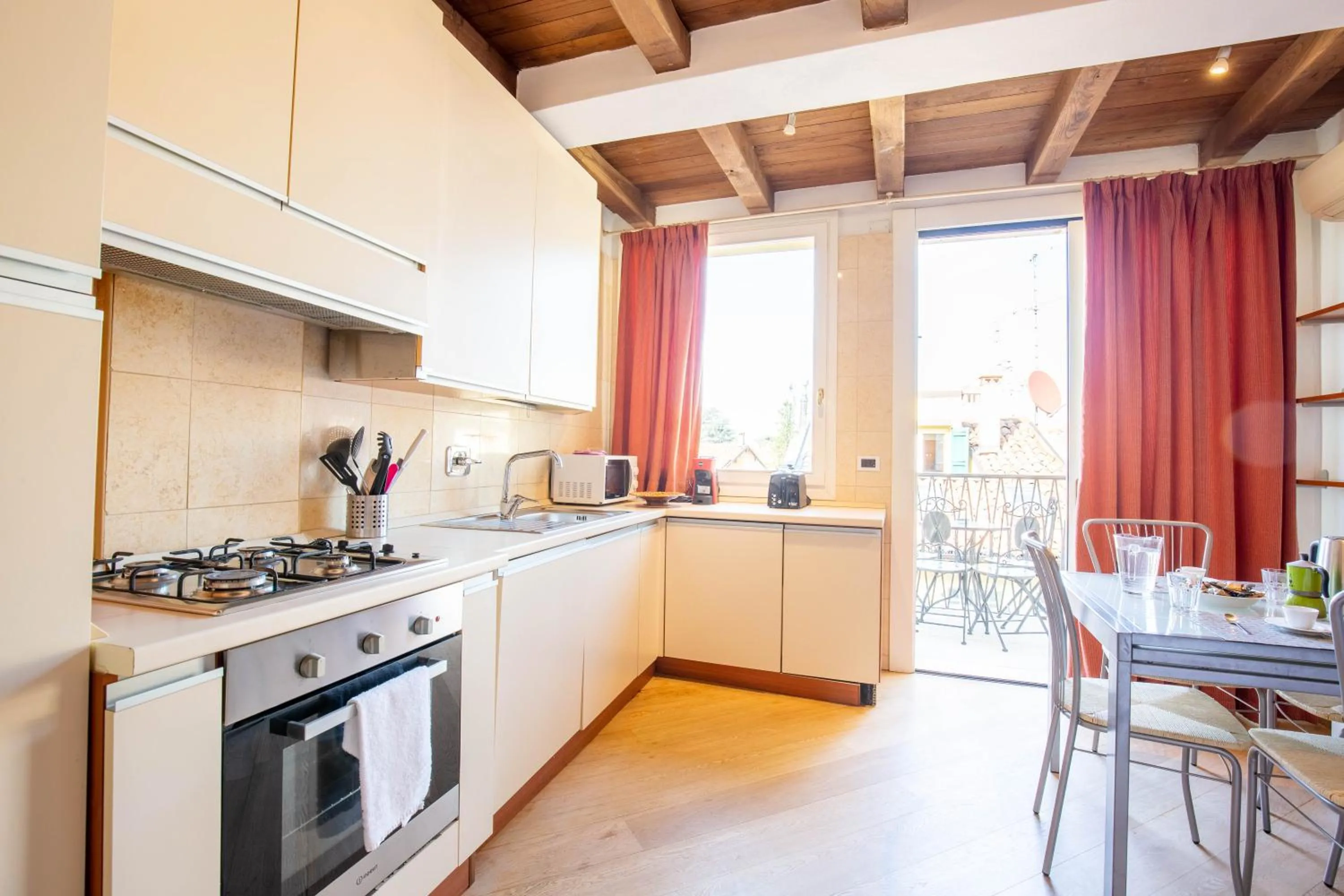 BolognaRoomscom - Santo Stefano Apartments