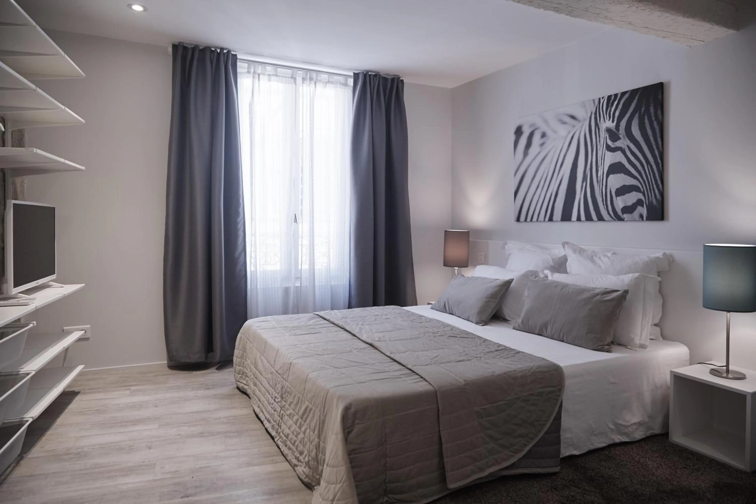 Bedroom, Bed in La Résidence Arles Centre