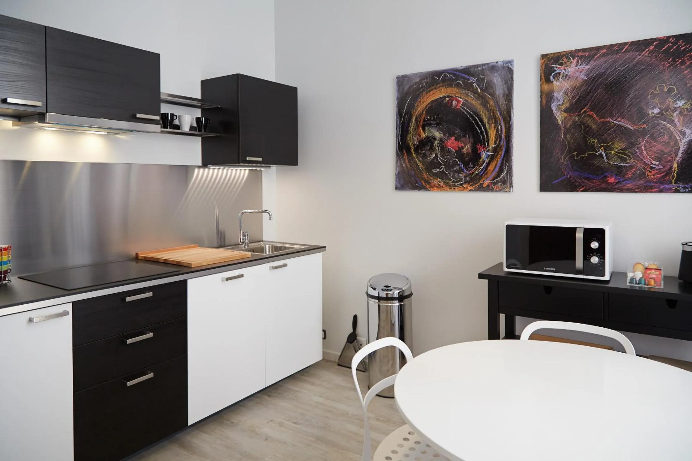 Kitchen or kitchenette in La Résidence Arles Centre