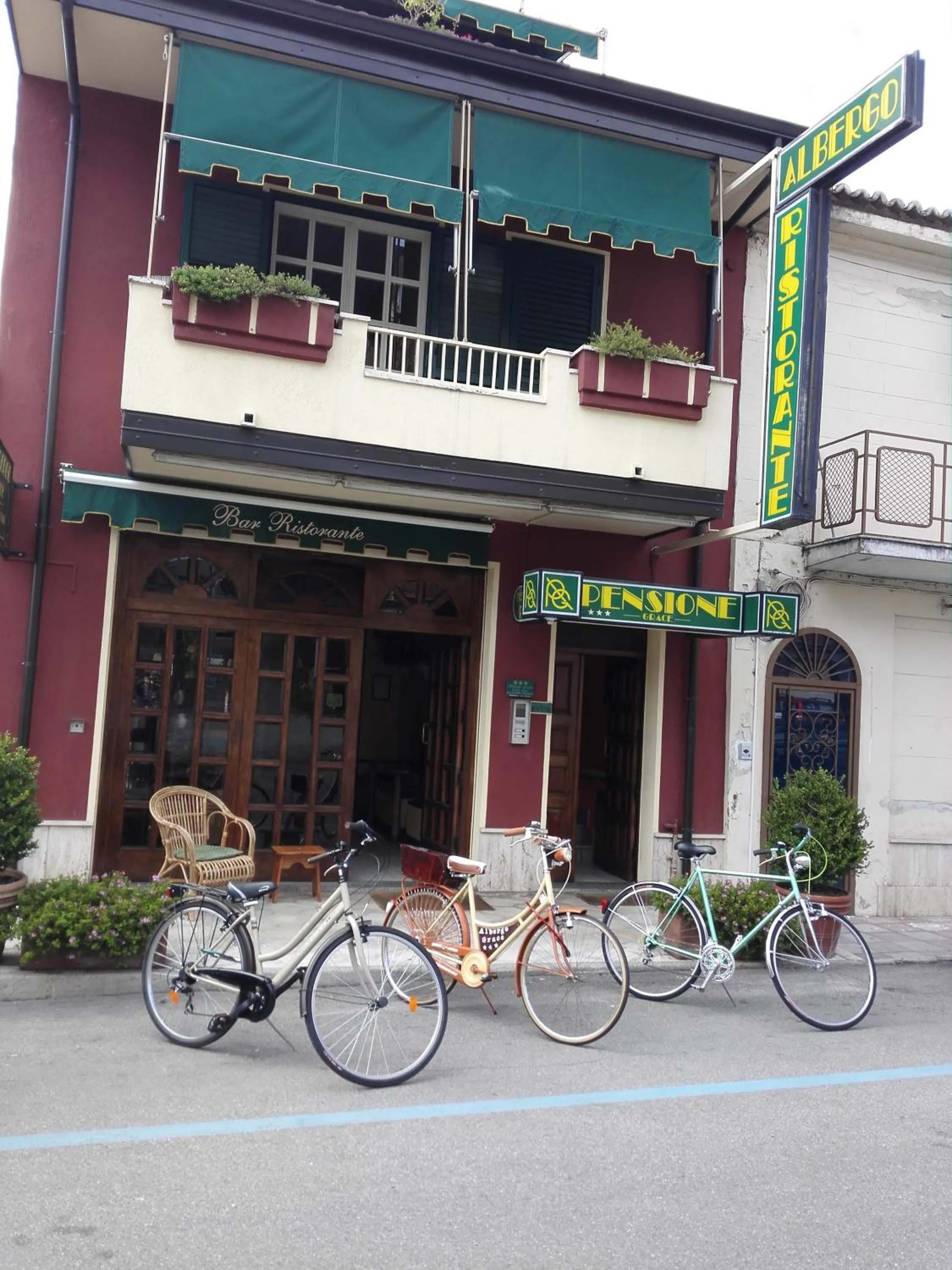 Entertainment in Albergo B&B Ristorante Grace