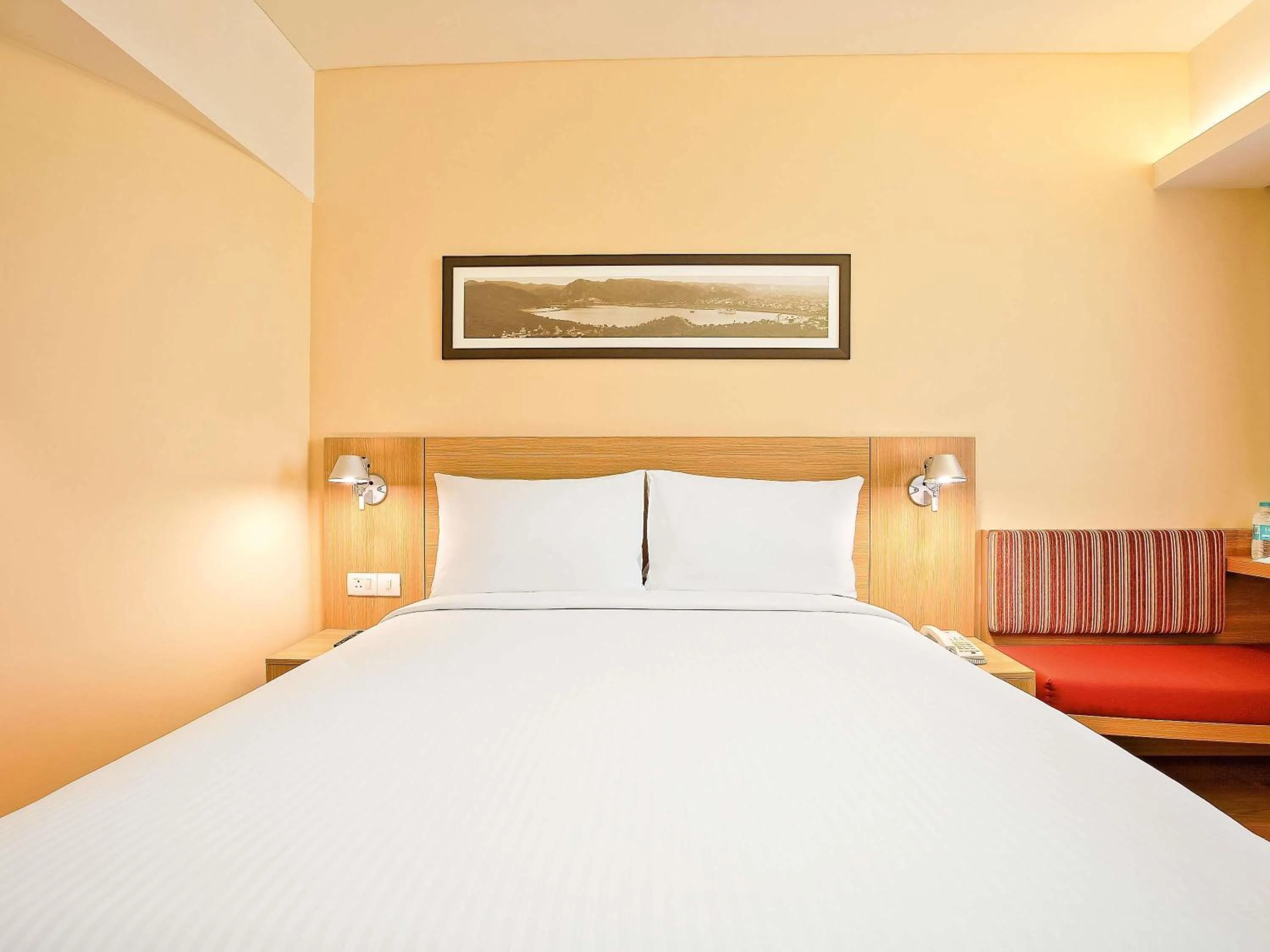 Bedroom, Bed in ibis Bengaluru City Centre - An Accor Brand