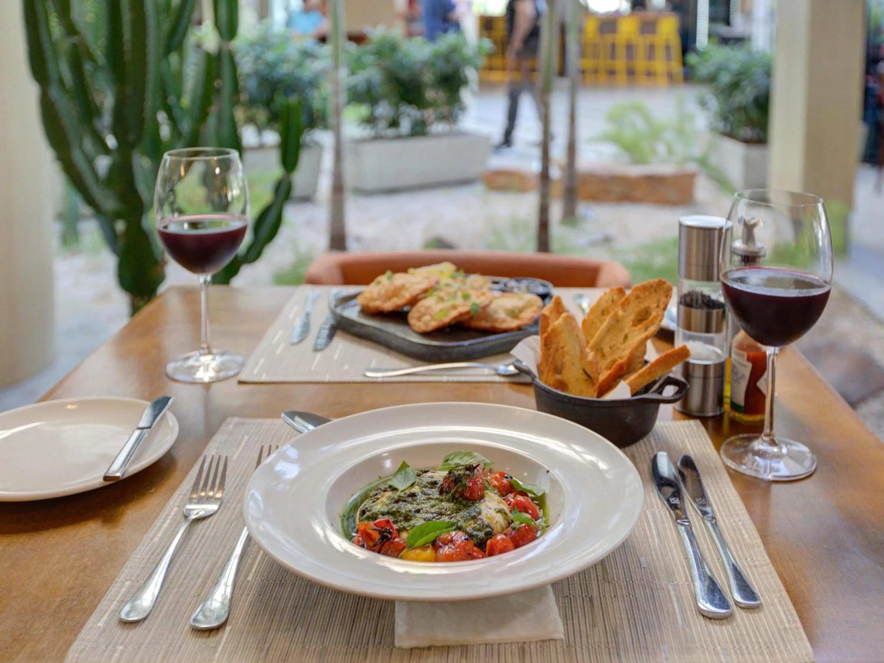 Restaurant/places to eat in Mercure Rio de Janeiro Barra da Tijuca