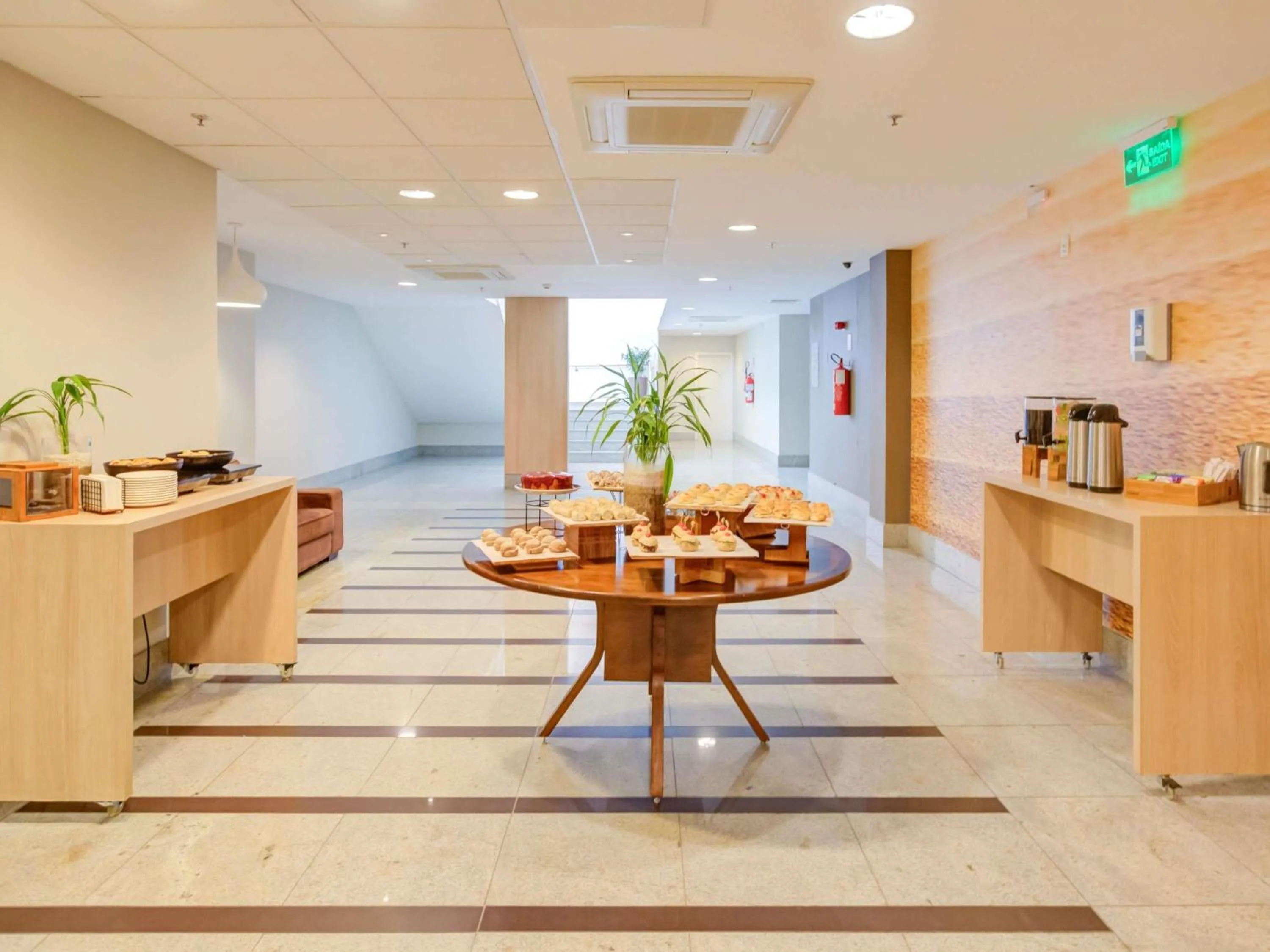 Meeting/conference room in Mercure Rio de Janeiro Barra da Tijuca