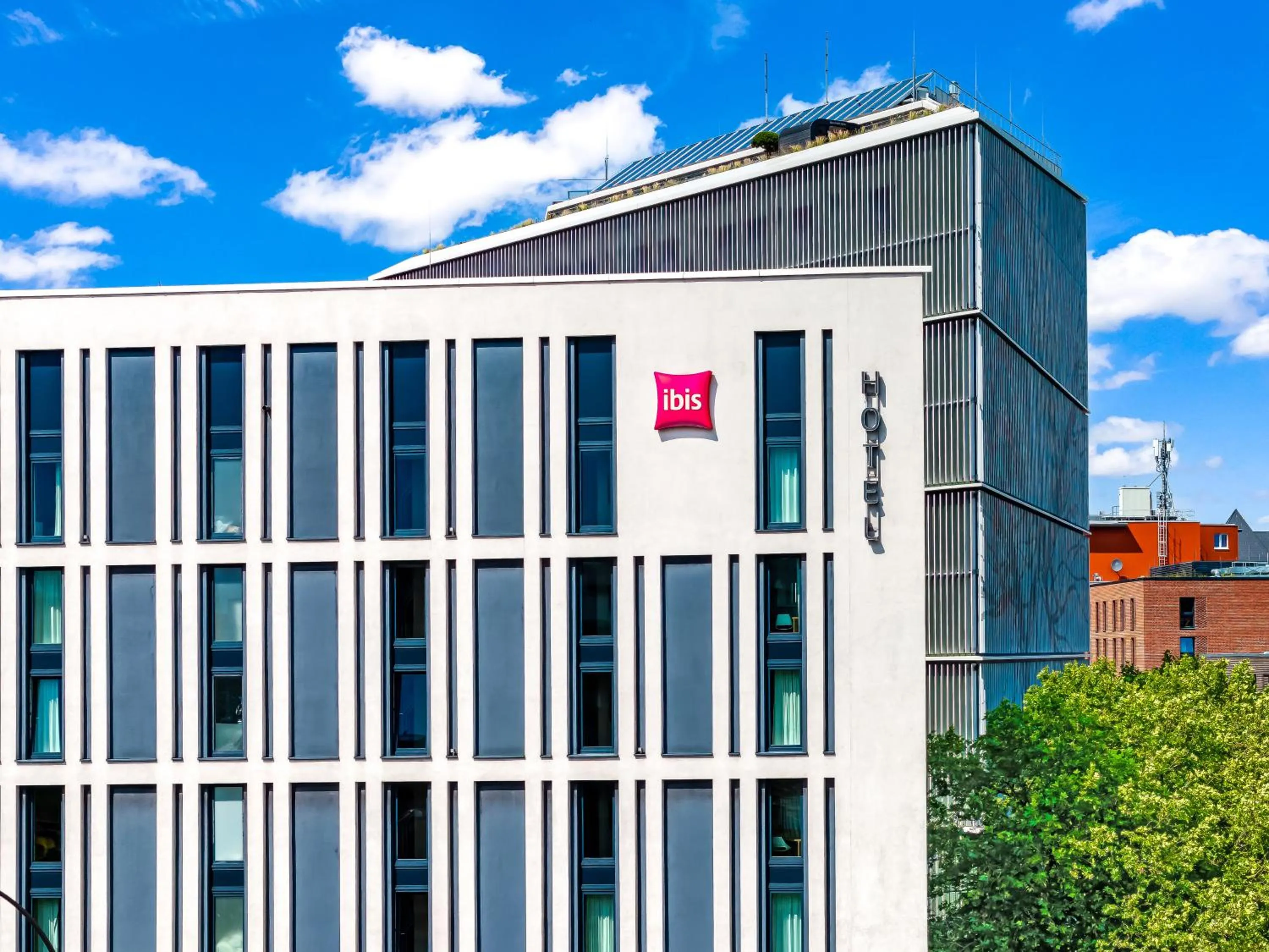 Property building in Ibis Hamburg City