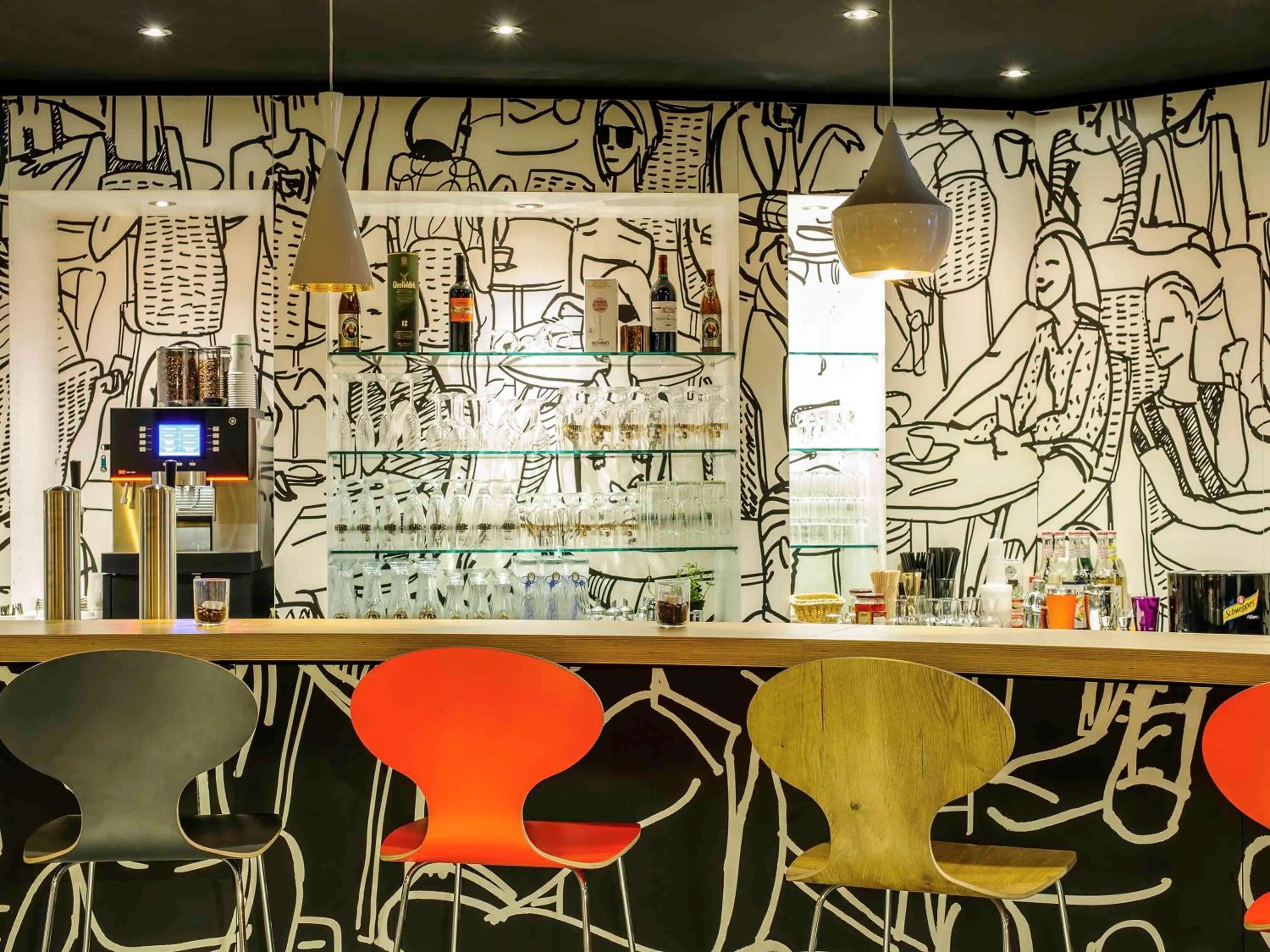 Lounge or bar in Ibis Hamburg City