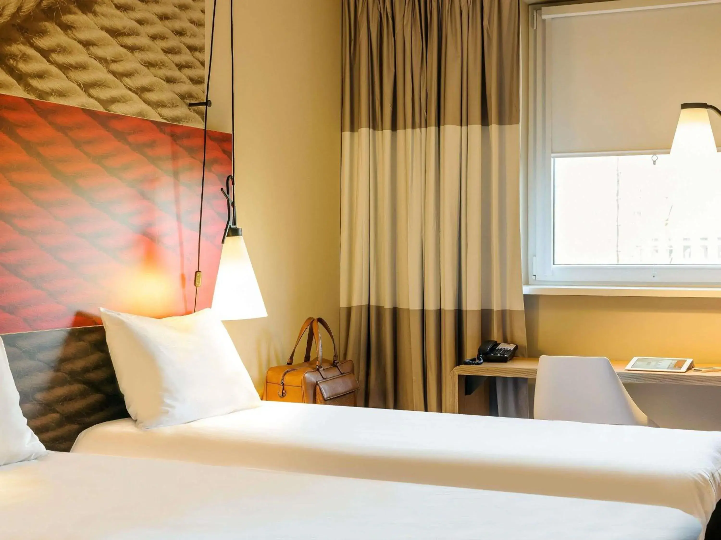 Bedroom, Bed in Ibis Hamburg City Bedroom, Bed in Ibis Hamburg City