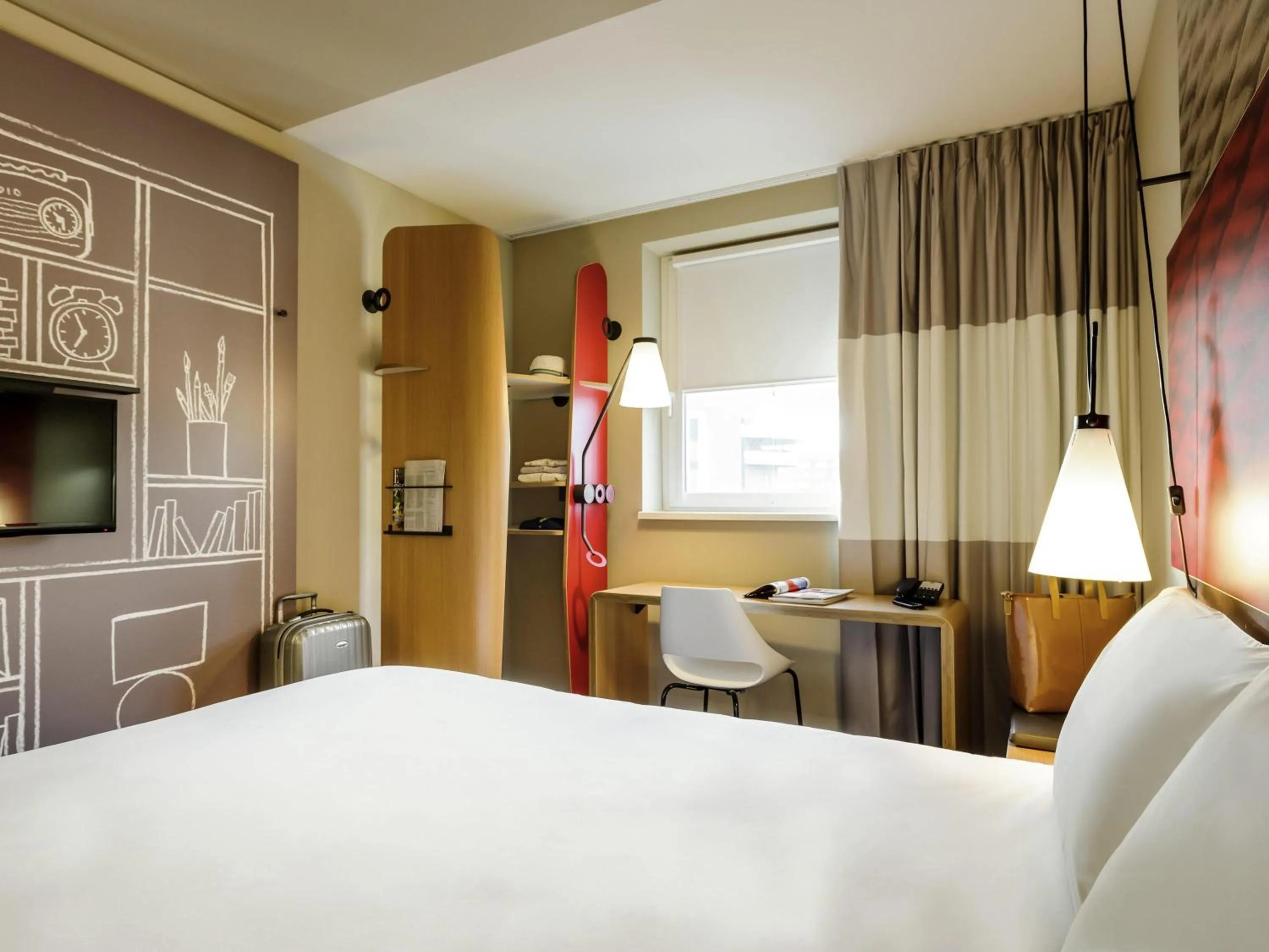 Bedroom, Bed in Ibis Hamburg City