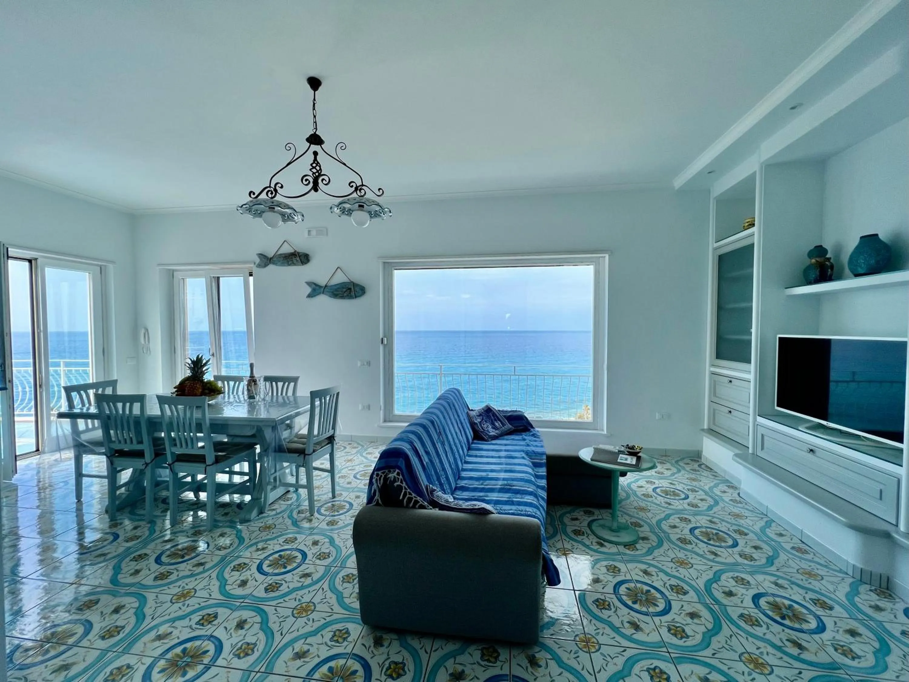 Property building in Bella Tropea Suite