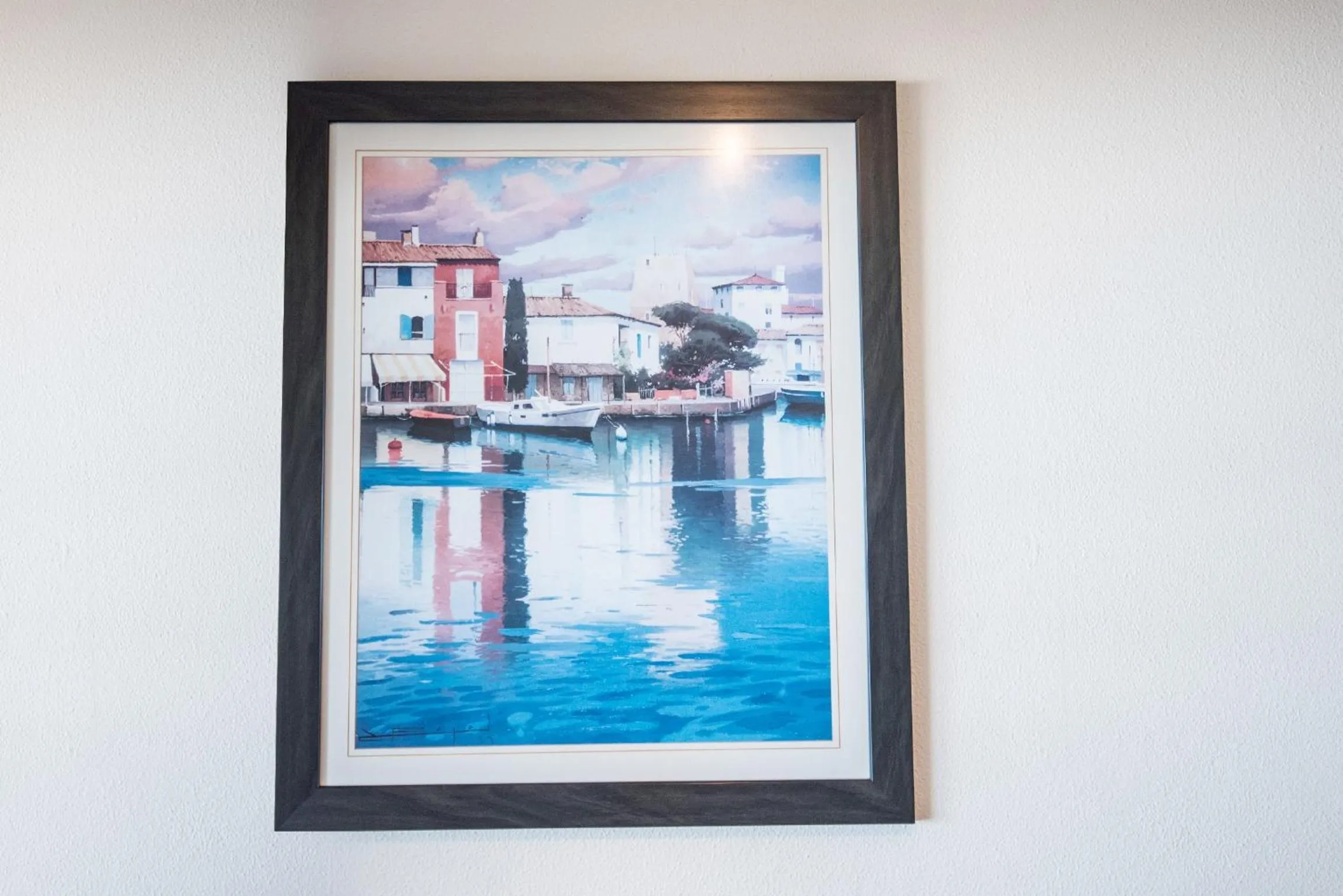 Decorative detail in First Group Margate Sands