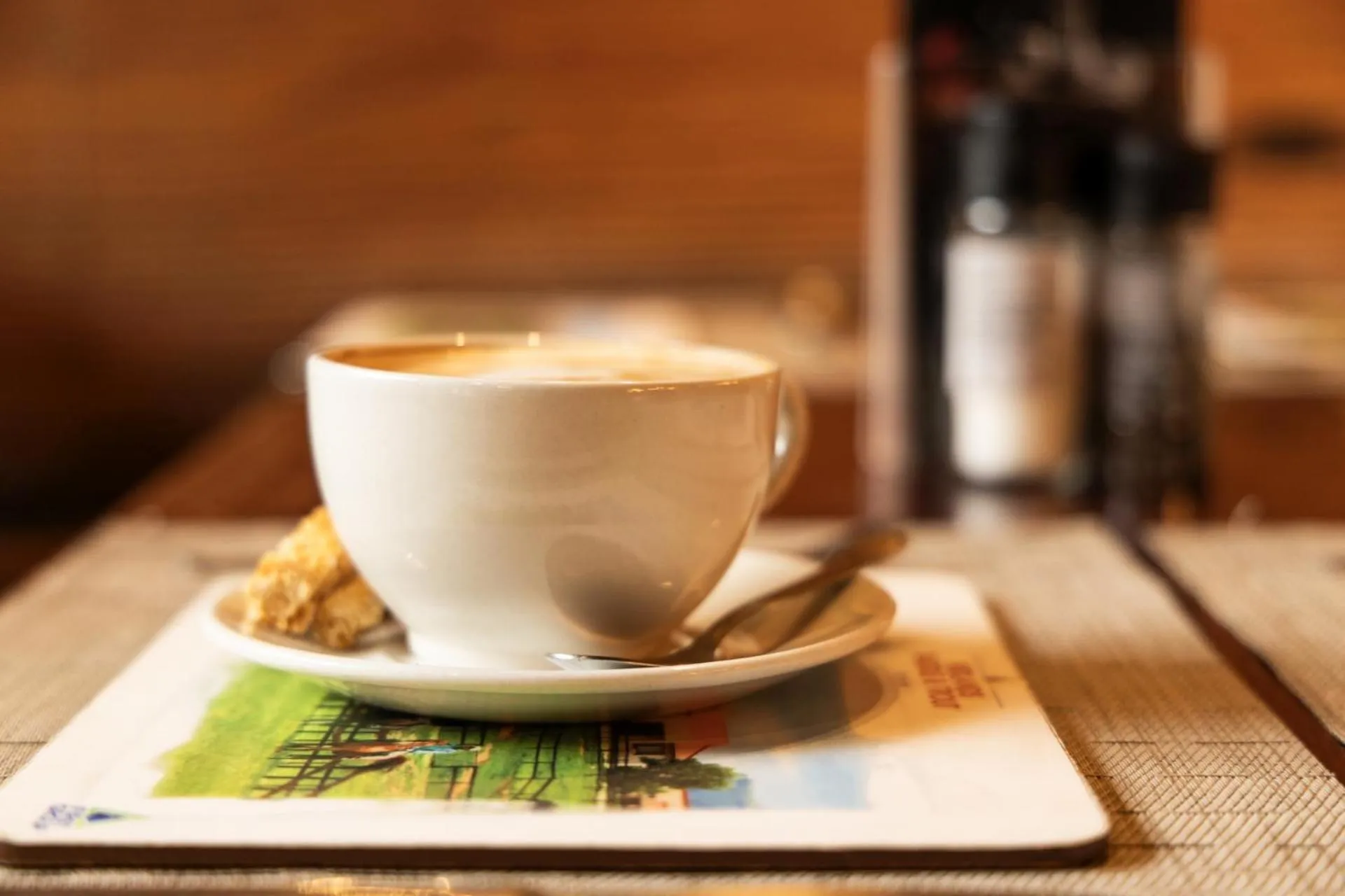 Coffee/tea facilities in First Group Midlands Saddle and Trout