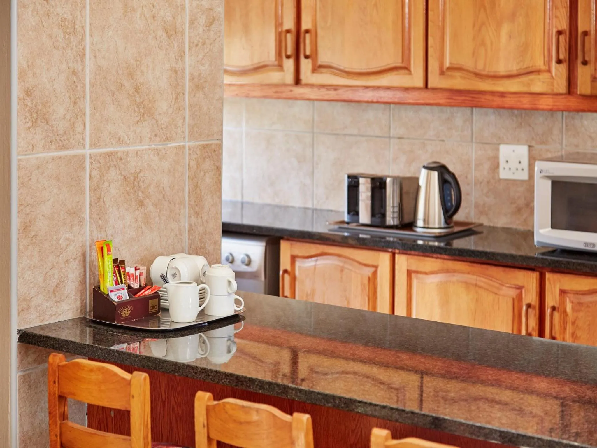 Coffee/tea facilities in First Group Midlands Saddle and Trout