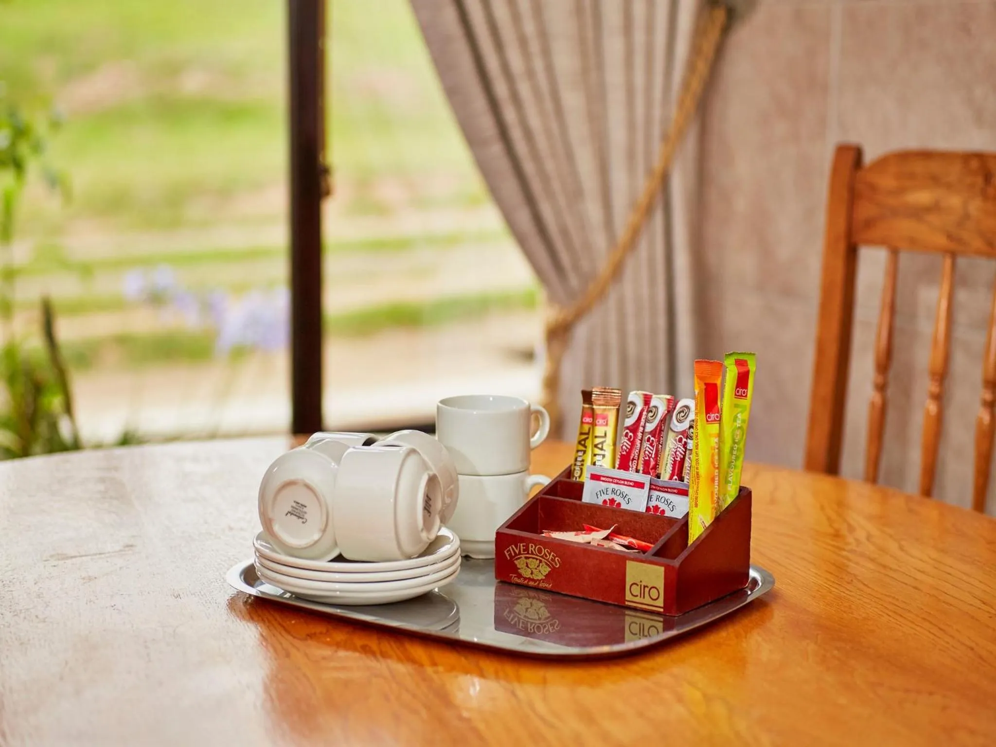 Coffee/tea facilities in First Group Midlands Saddle and Trout