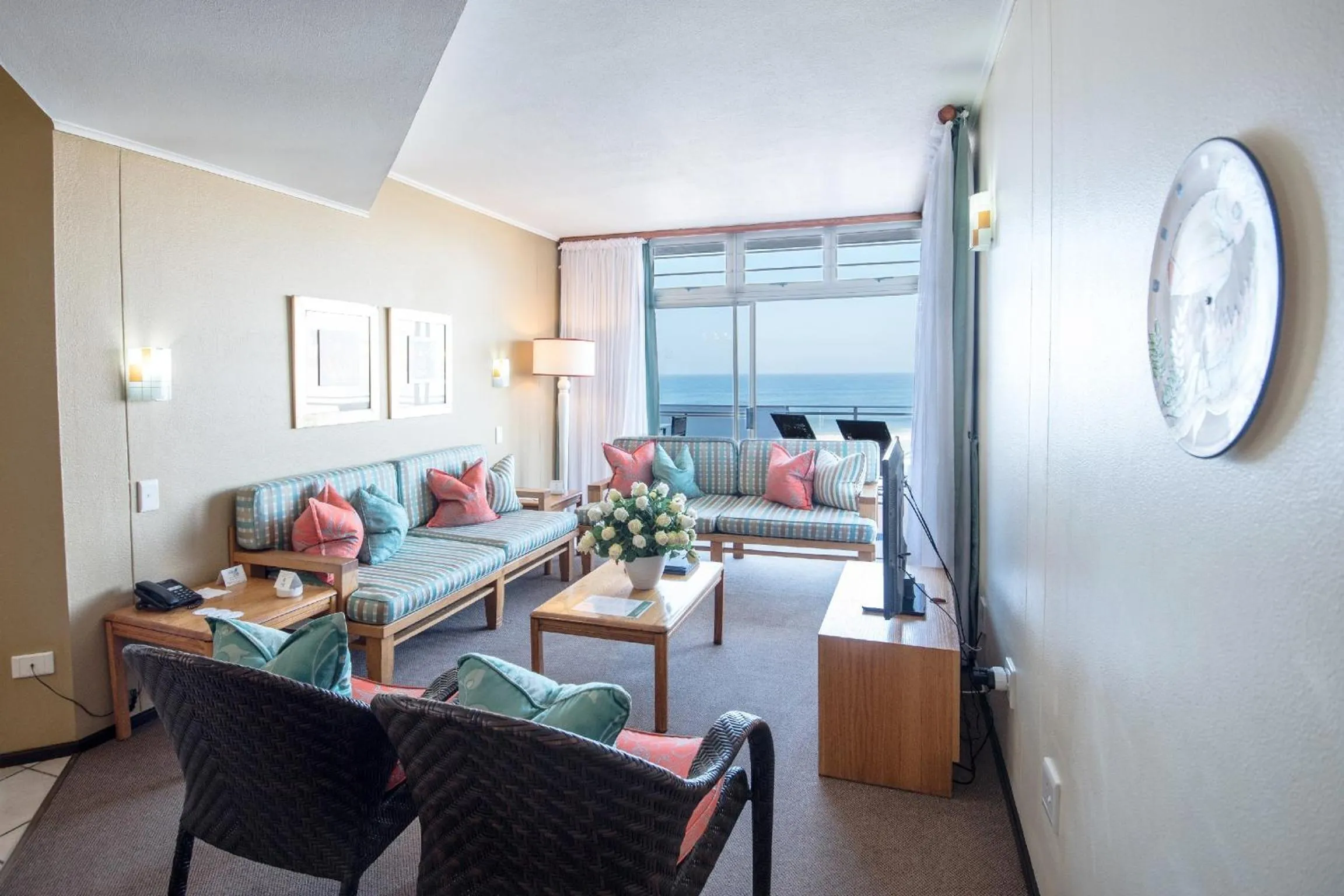 TV and multimedia in First Group La Cote D'Azur