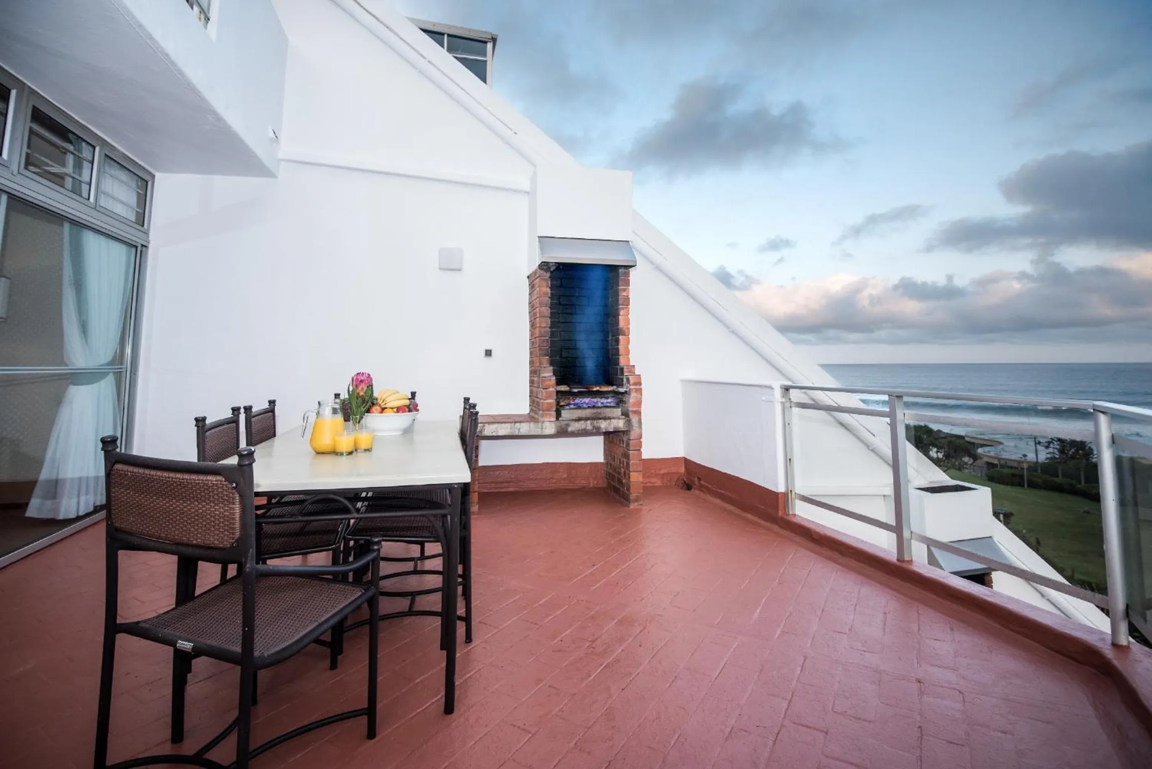 BBQ facilities in First Group La Cote D'Azur