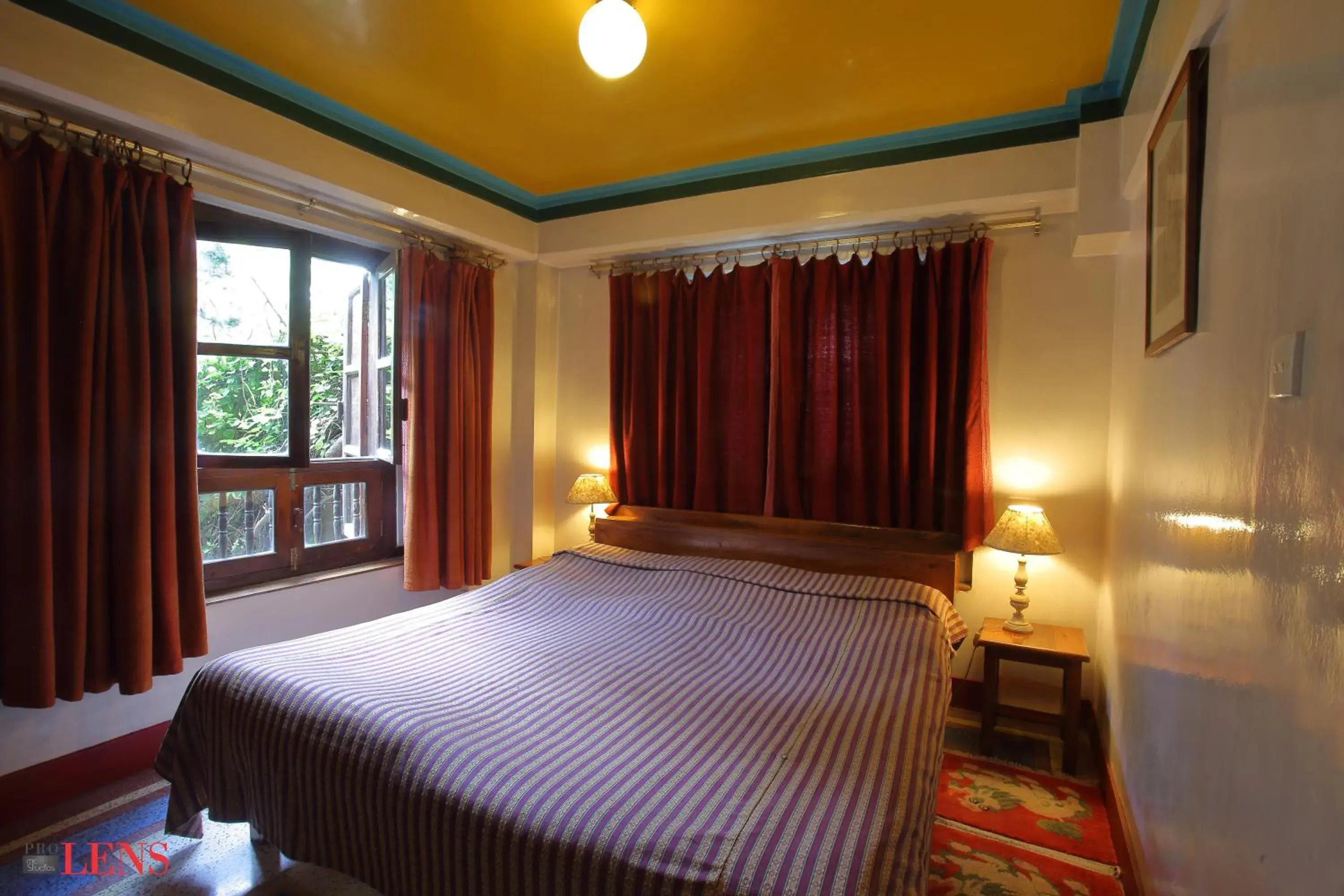 Standard Double or Twin Room with Garden View - single occupancy in Vajra Hotel Standard Double or Twin Room with Garden View - single occupancy in Vajra Hotel