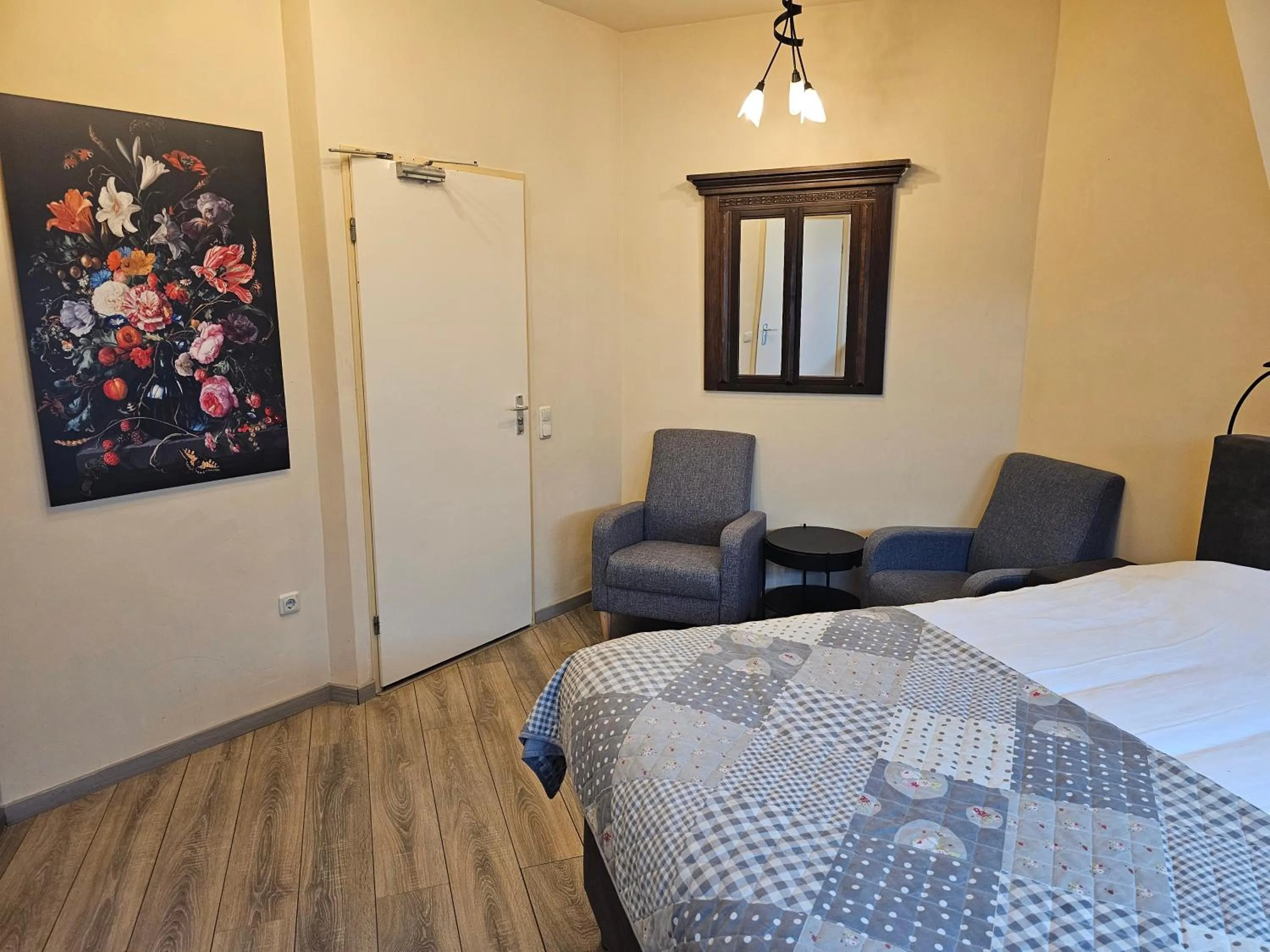 Bed in Hotel le Bonheur