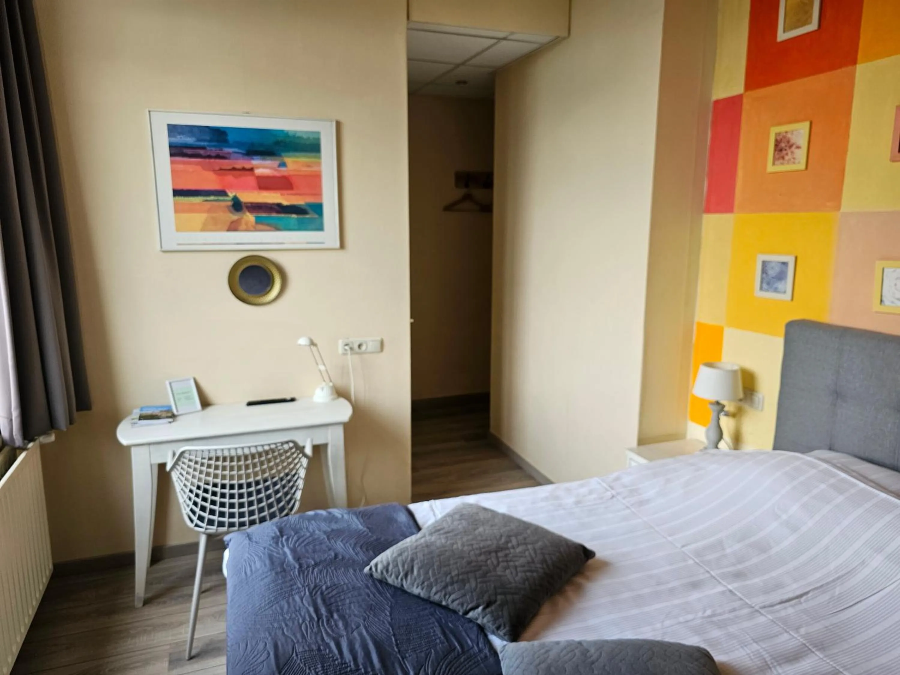 Bed in Hotel le Bonheur