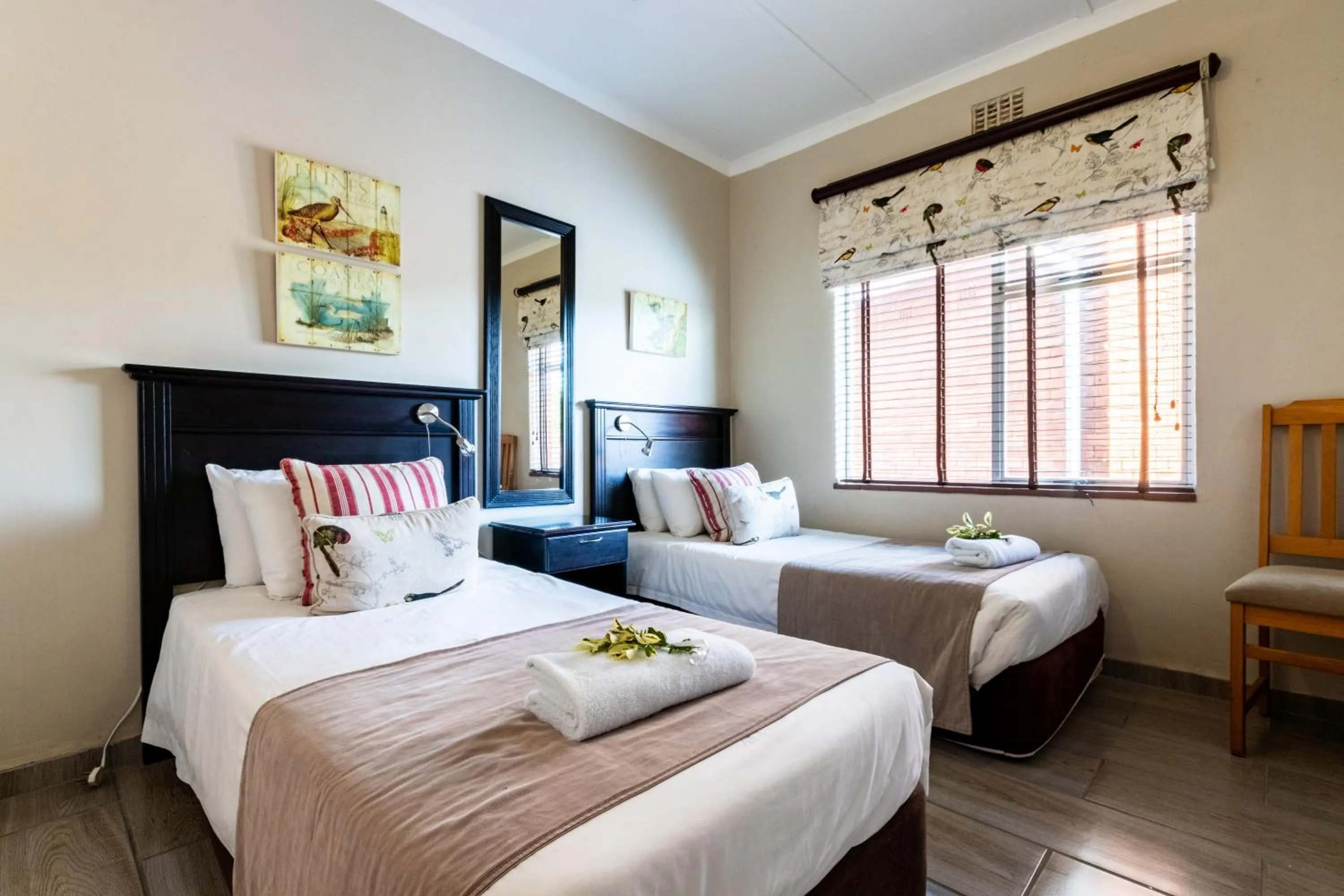 Bed in Perna Perna Lodge St Lucia