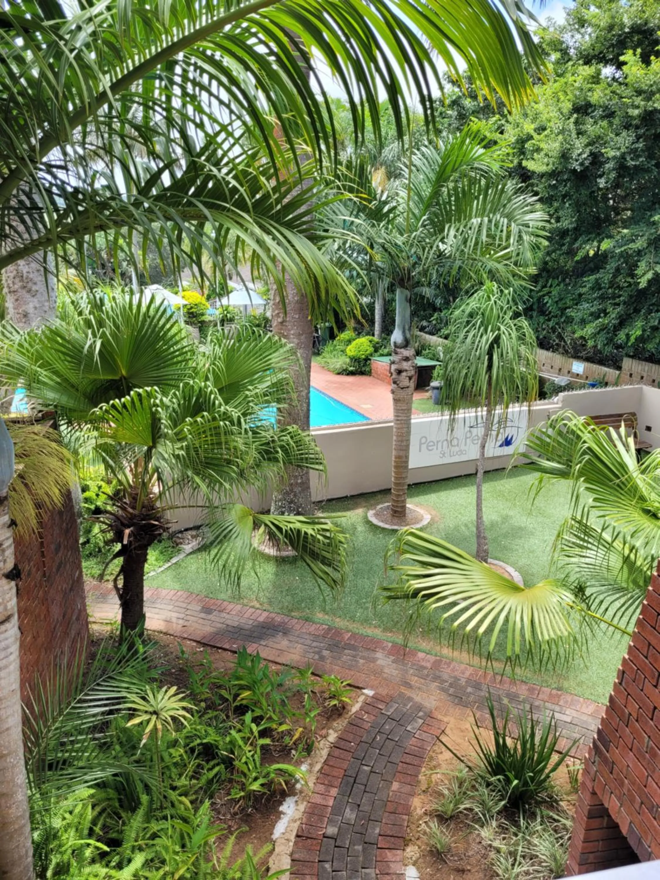 Garden view in Perna Perna Lodge St Lucia