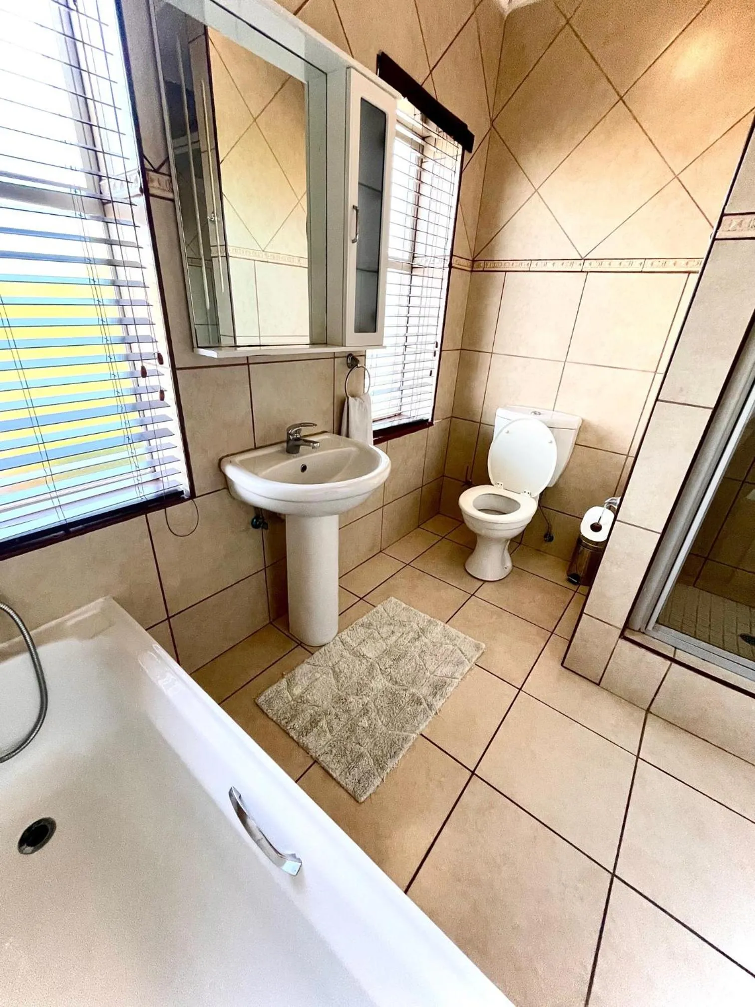 Bathroom in Perna Perna Lodge St Lucia