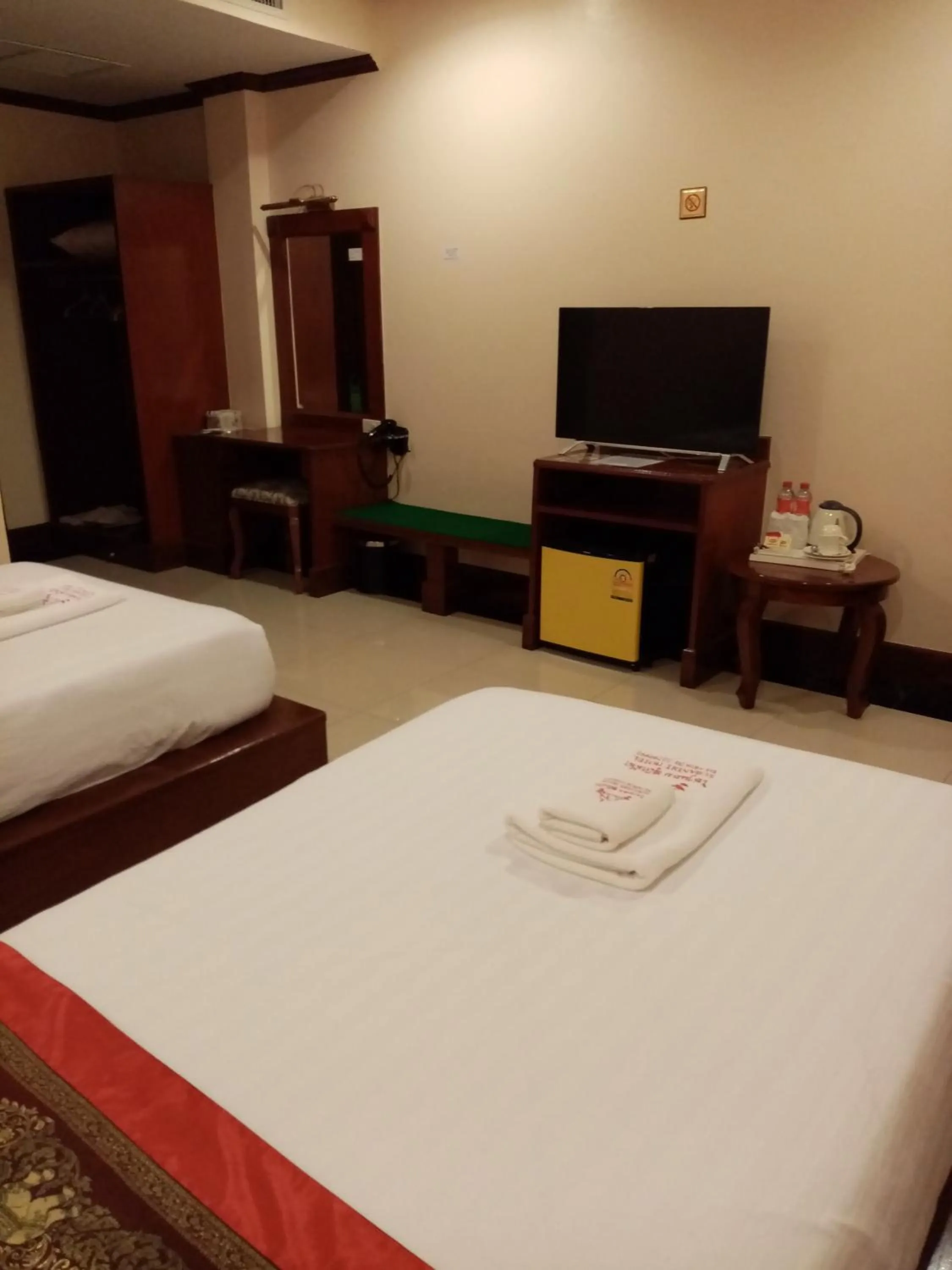 Bed in Soubundith Hotel