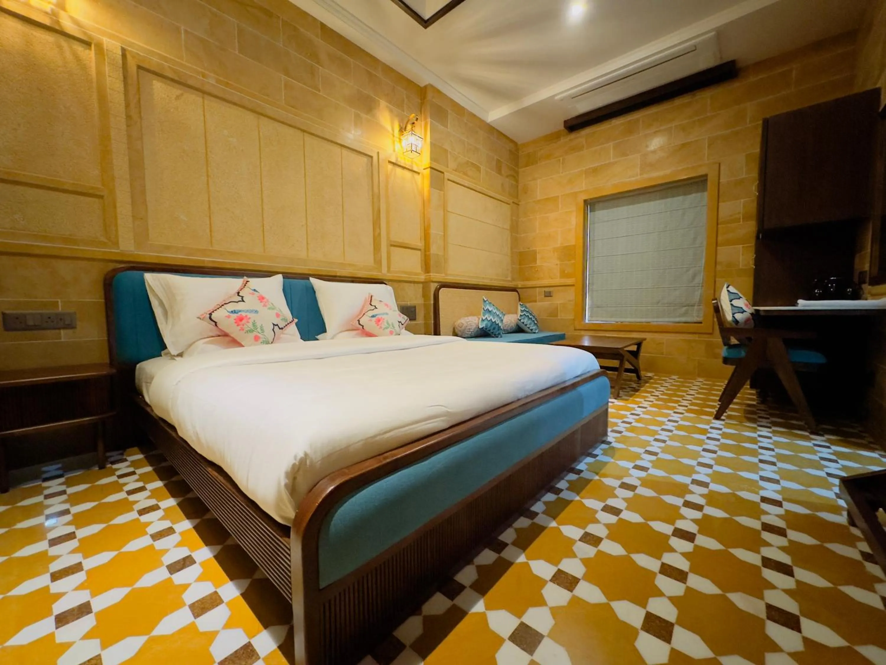Bed in Guulab Haveli - Opp Fort