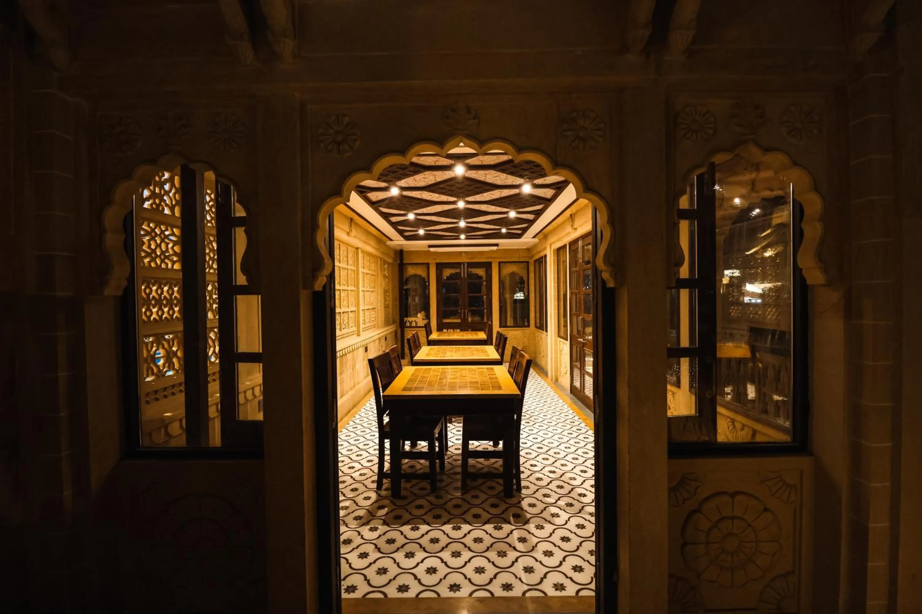 Restaurant/places to eat in Guulab Haveli - Opp Fort