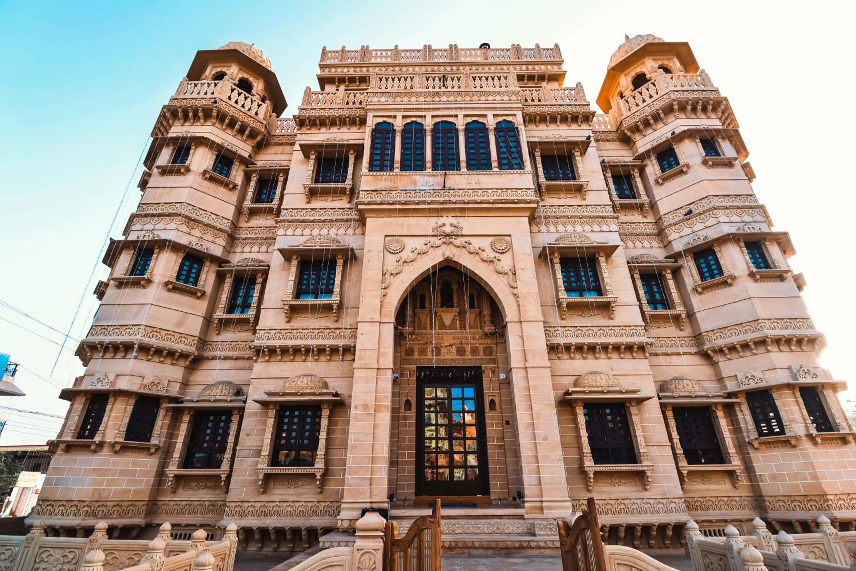 Property building in Guulab Haveli - Opp Fort