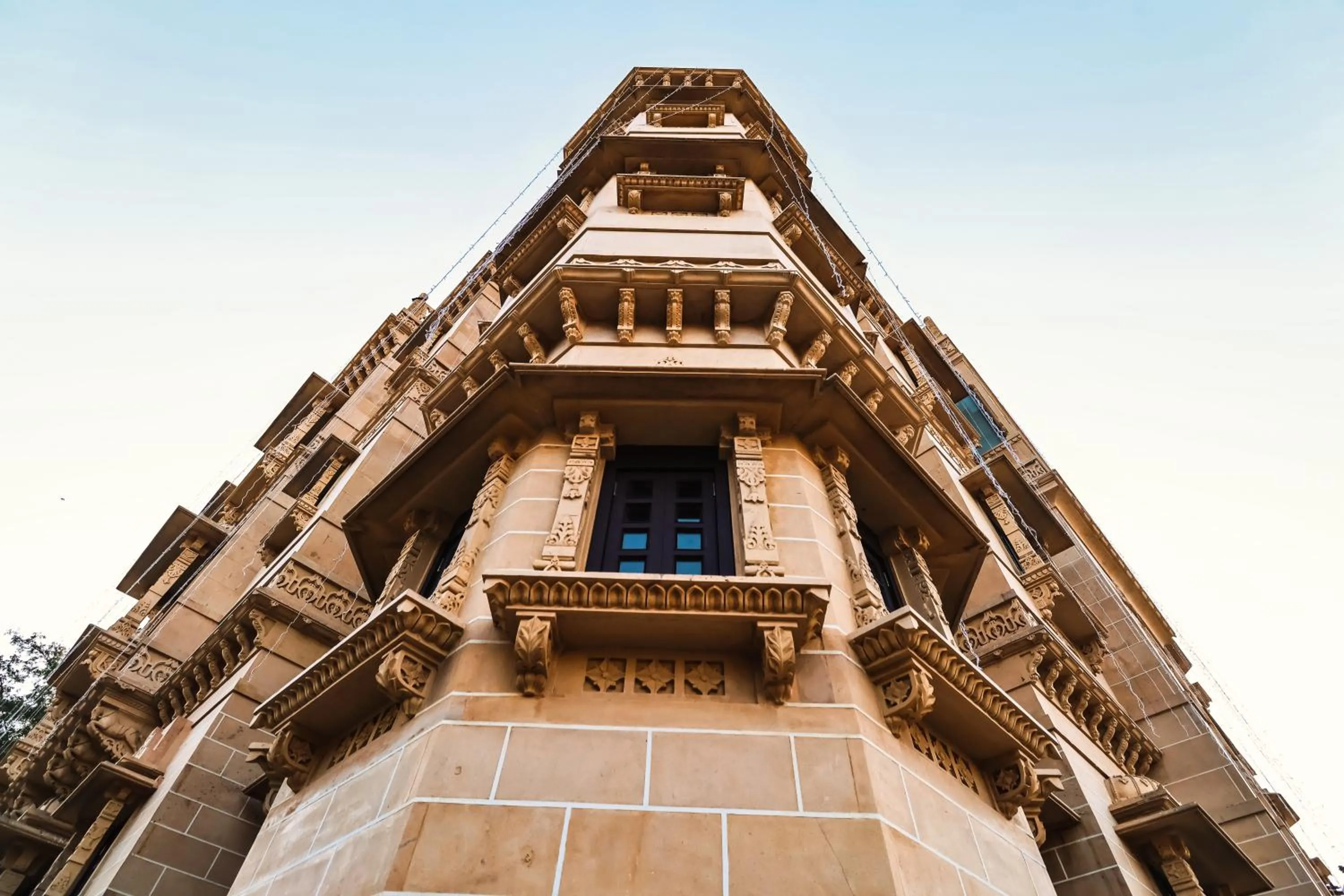 Property building in Guulab Haveli - Opp Fort